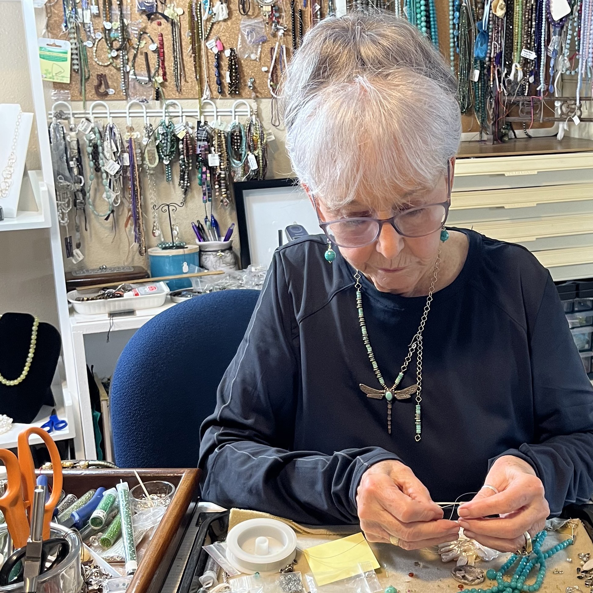 DeloresWeir-artist-in-studio (1).jpg