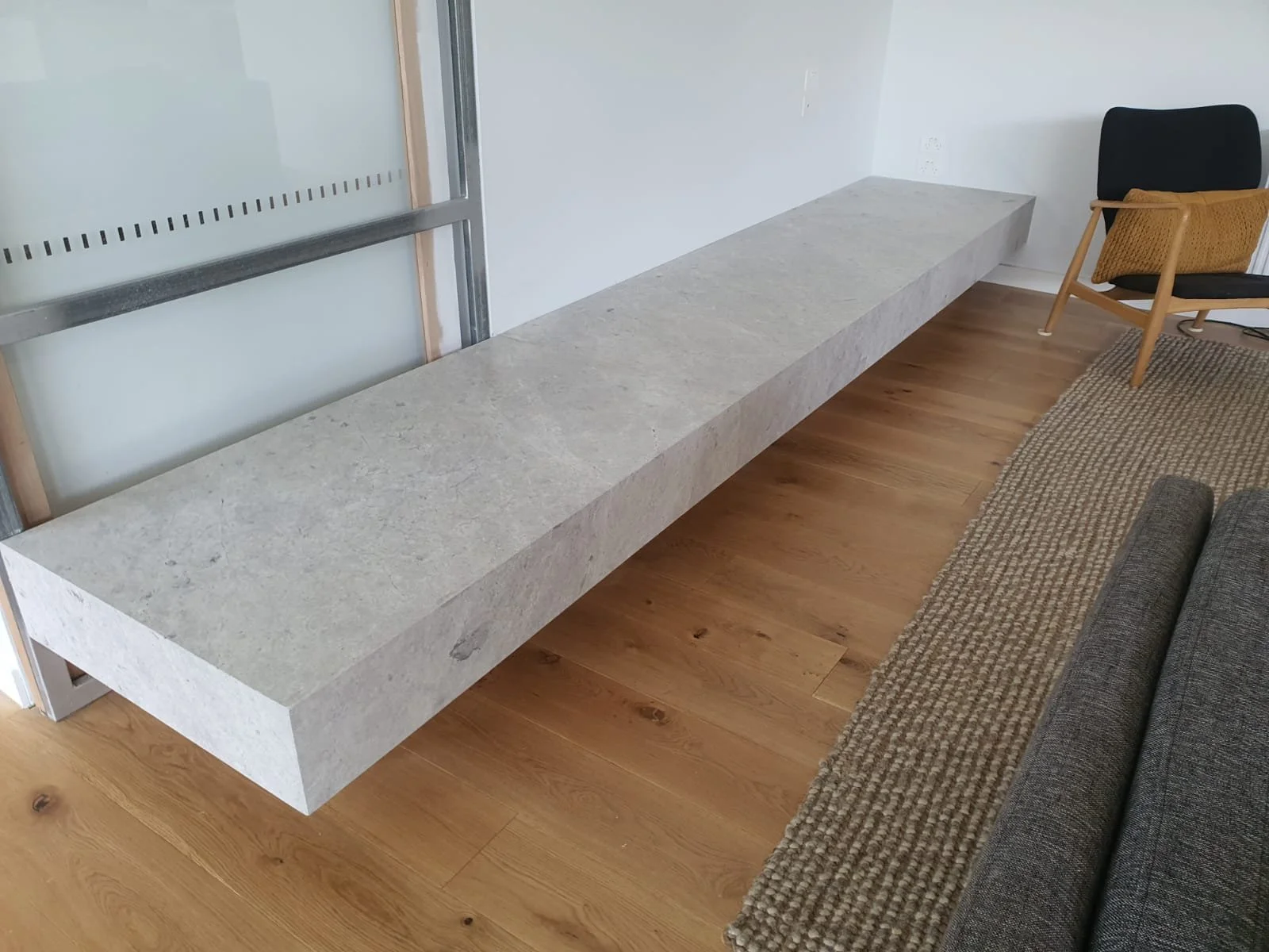 Rock Emporium Light grey Tundra honed
