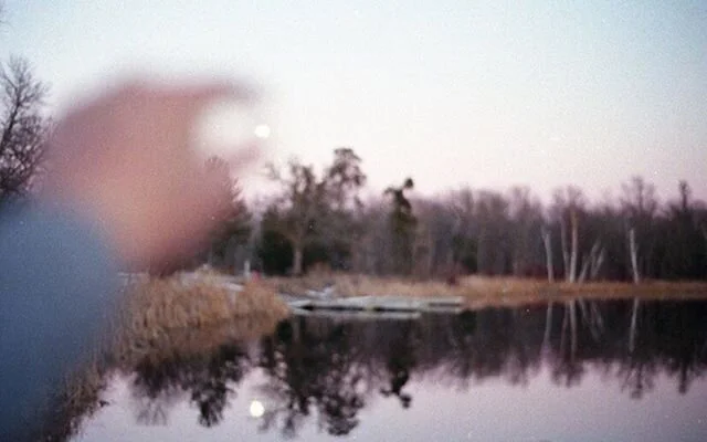 It&rsquo;s a sweet, sweet dream //
sometimes I&rsquo;m almost there
.
.
.
#35mm #35mmfilm #noticed #minolta #myminolta #35mmfilmphotography