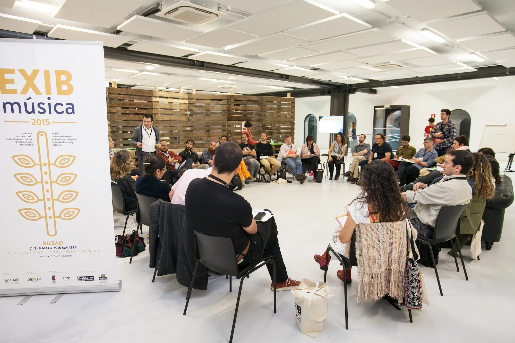 Tertulia 2015-03.jpeg