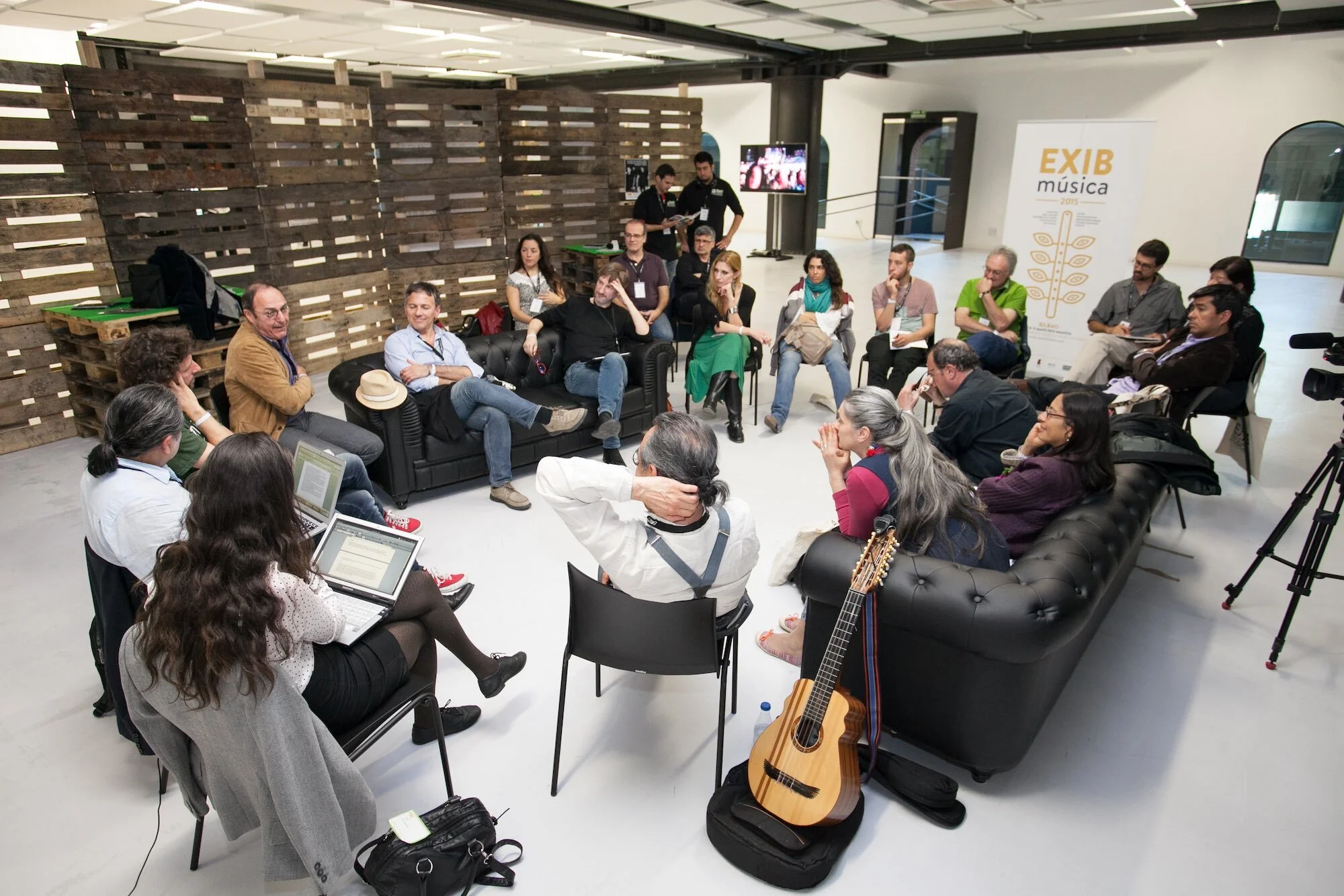 Tertulia 2015-01.jpeg