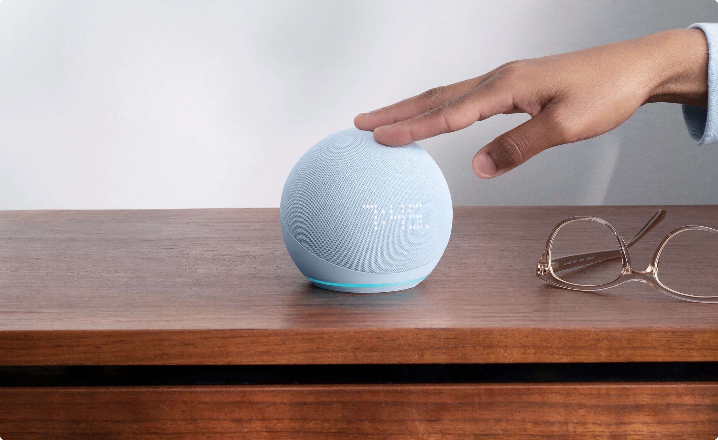 Echo Dot with Clock copy.jpg