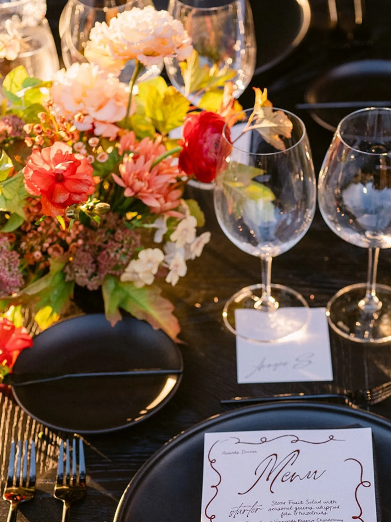 Prepping for all of our fall events and weddings and came across this favorite from one year ago🍁 

Photographer // @michaelajoyphotography
Planning and Design // @valleygirls_napa
Florals // @juniperlanefloral
Rentals // @foundrentalco
@encoreevent