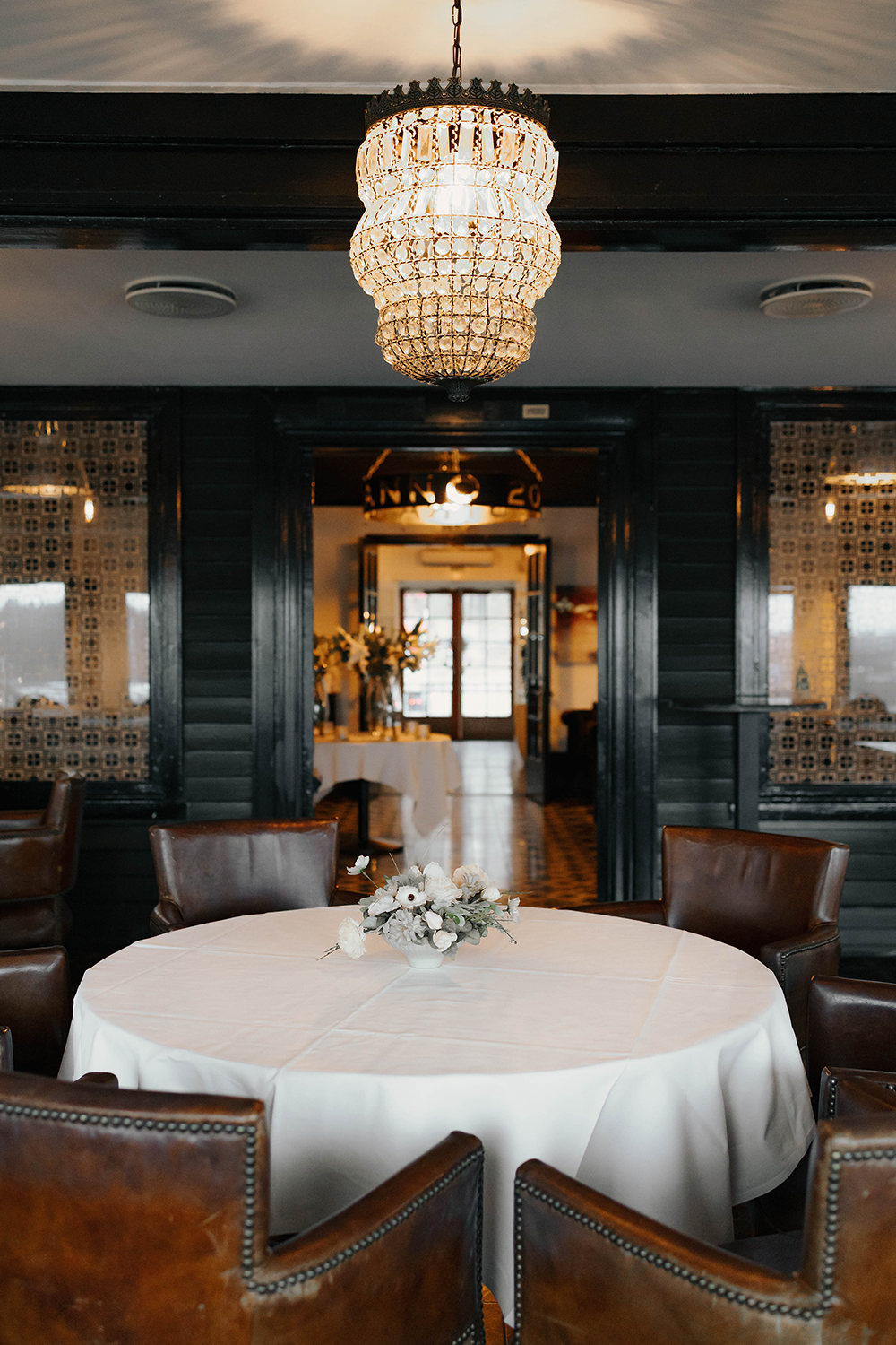 Rstauranten og gangen Strand Restaurant