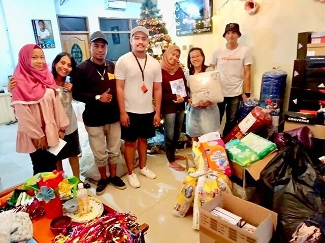 Terima kasih ka @glennfredly309 dan tim atas bantuanya untuk saudara-saudara kita yg mengalami musibah banjir.
.
Bagi rekan2 lain yg mau mengirimkan bantuan untuk korban banjir, Your help is still needed!
.
Salurkan bantuan anda melalui Yayasan ISCO: