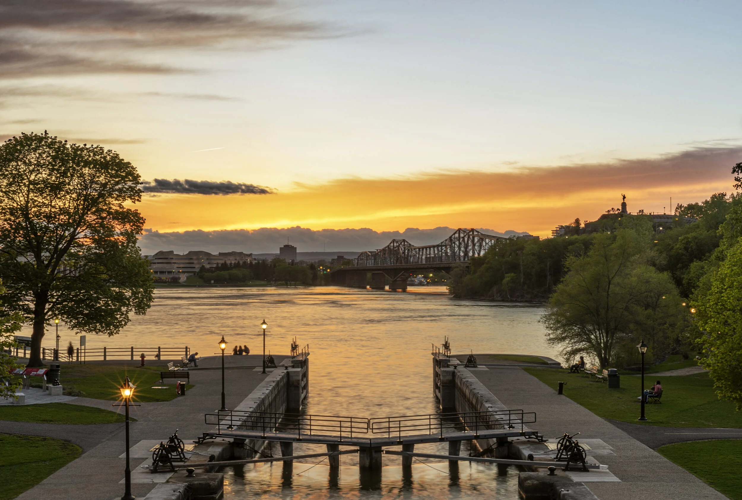 canal center with bridge low res.jpg