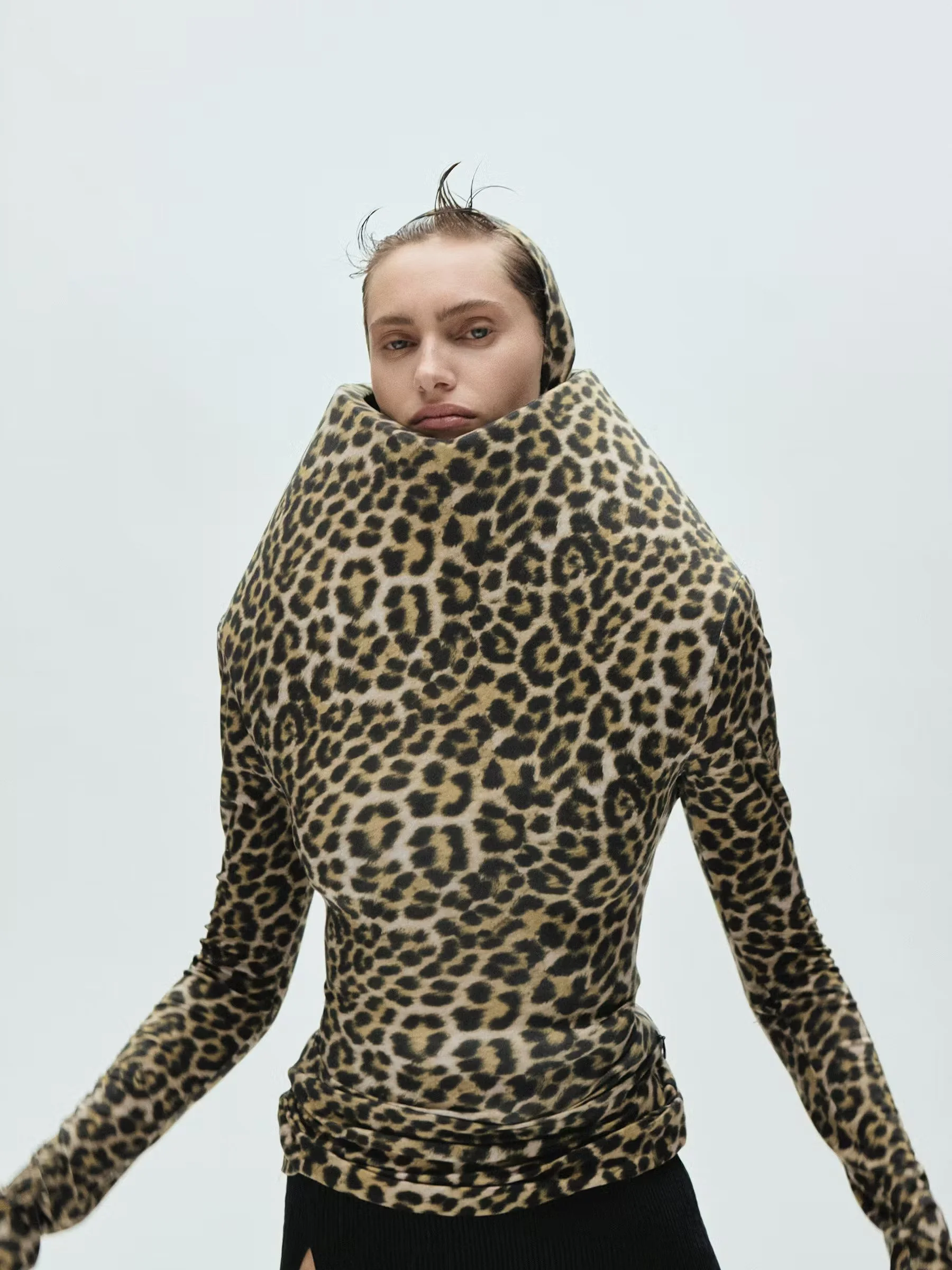 LE SON DES SILHOUETTES&nbsp;: QUAND LA MUSIQUE FAIT LE DÉFILÉ