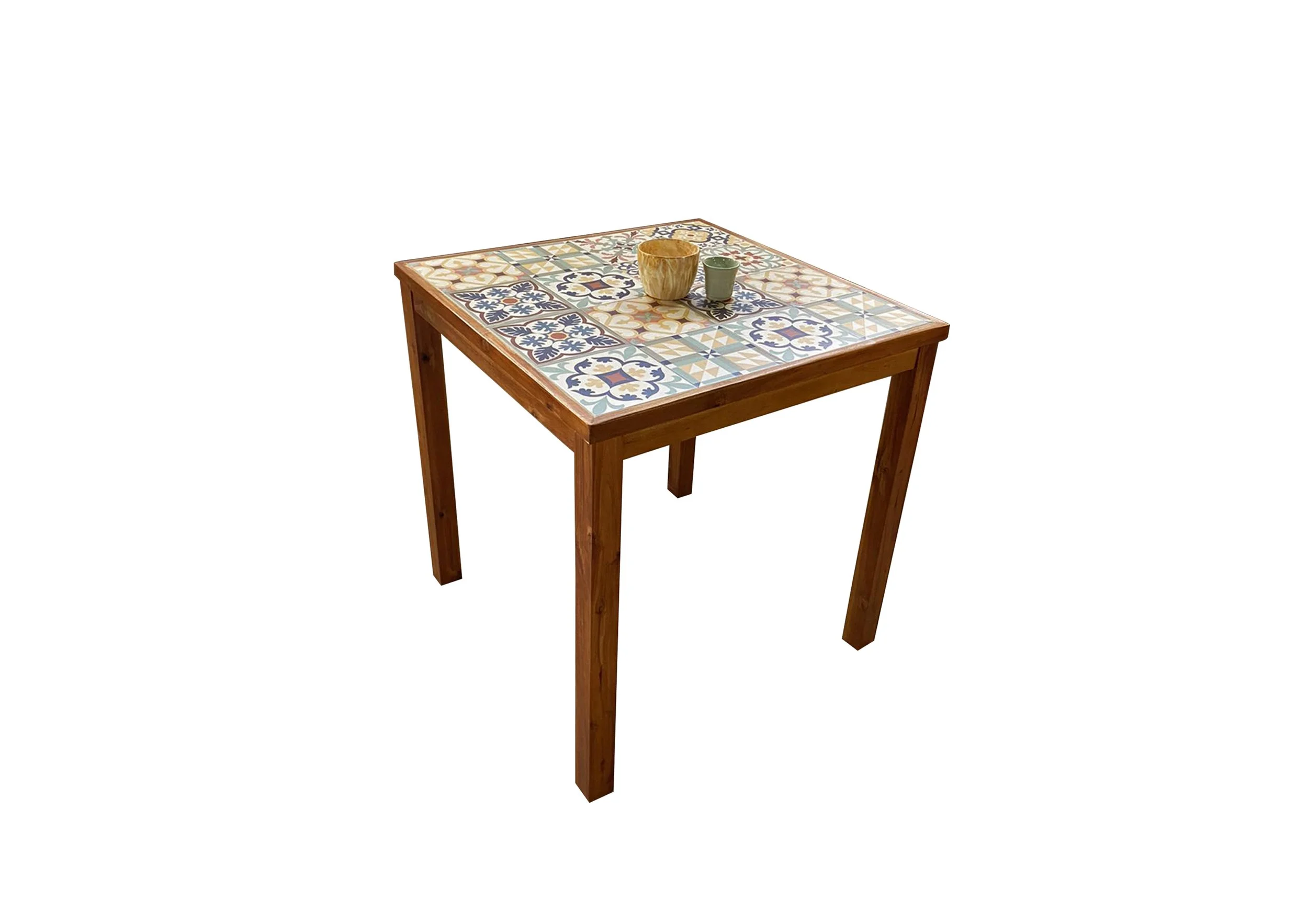 Afredo Square Table 02.jpg