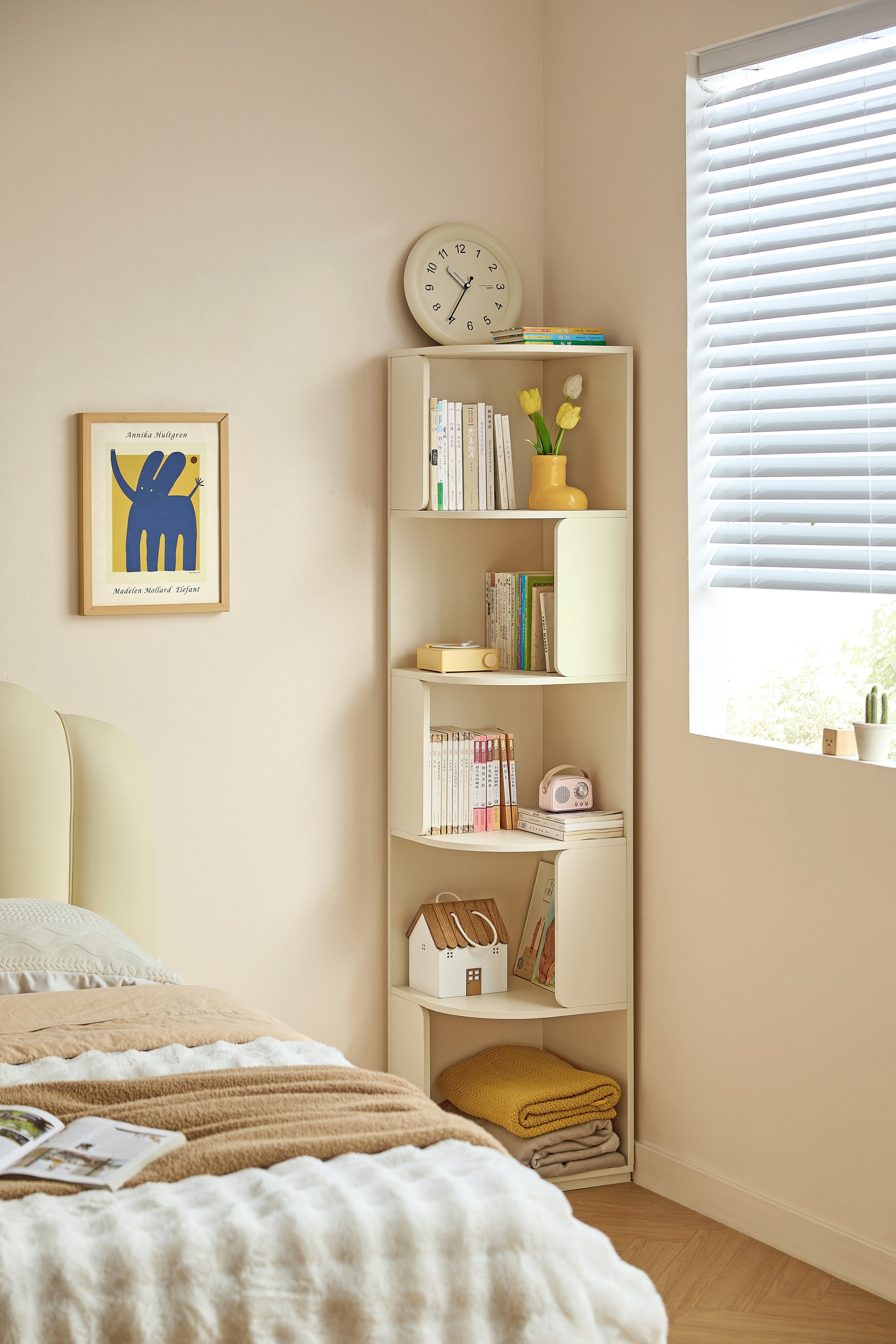 Kosmo Corner Bookcase KN6X-B (4).jpg