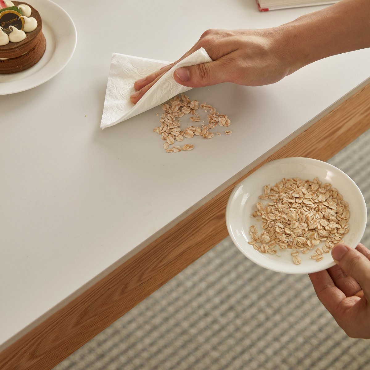 Nora Ext Table LH261R2-A (2).jpg