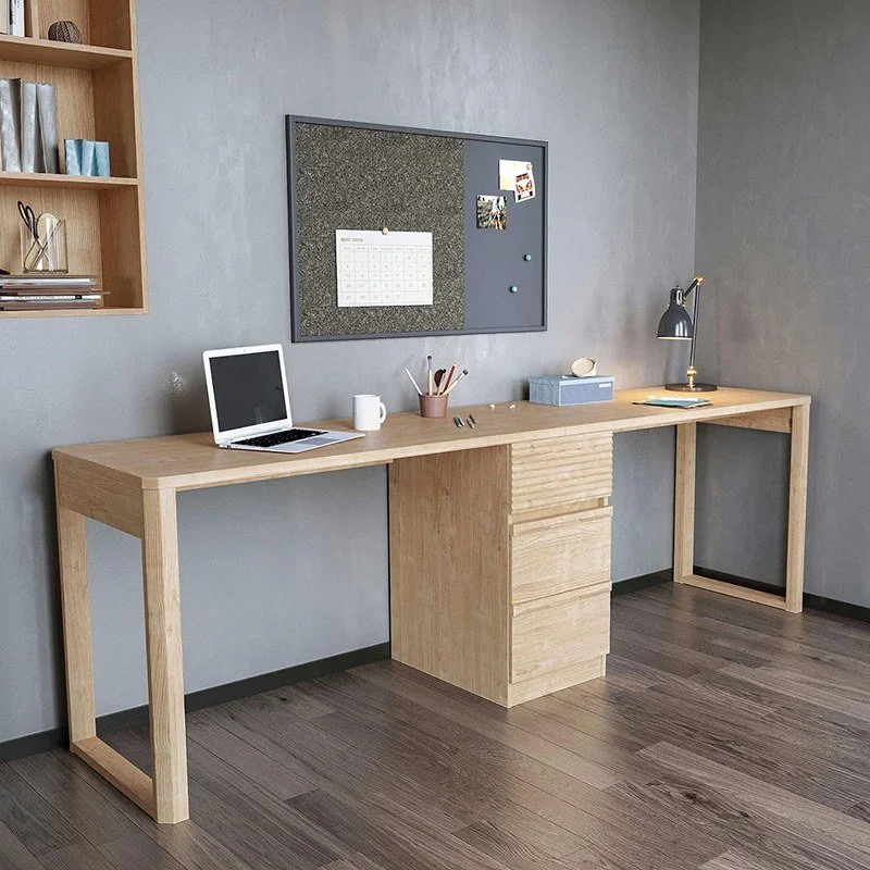 Hamburg Study Table