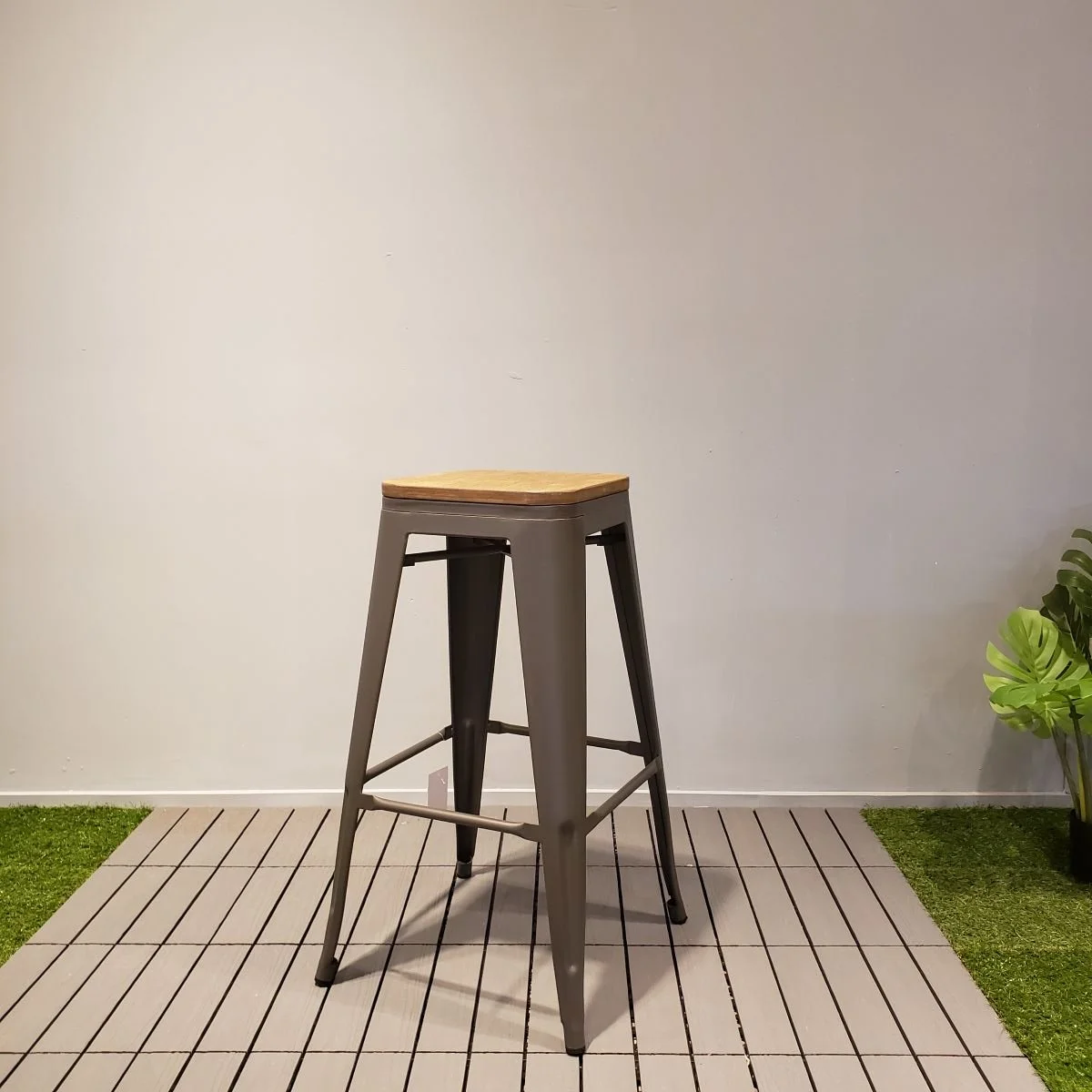 Bar Stool Grey (2).jpg