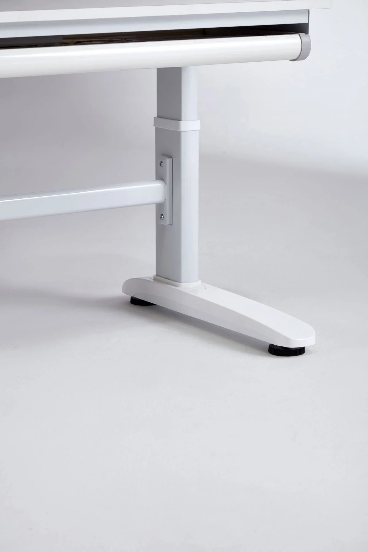 Liranel Study Table LS690V5 (2).jpg
