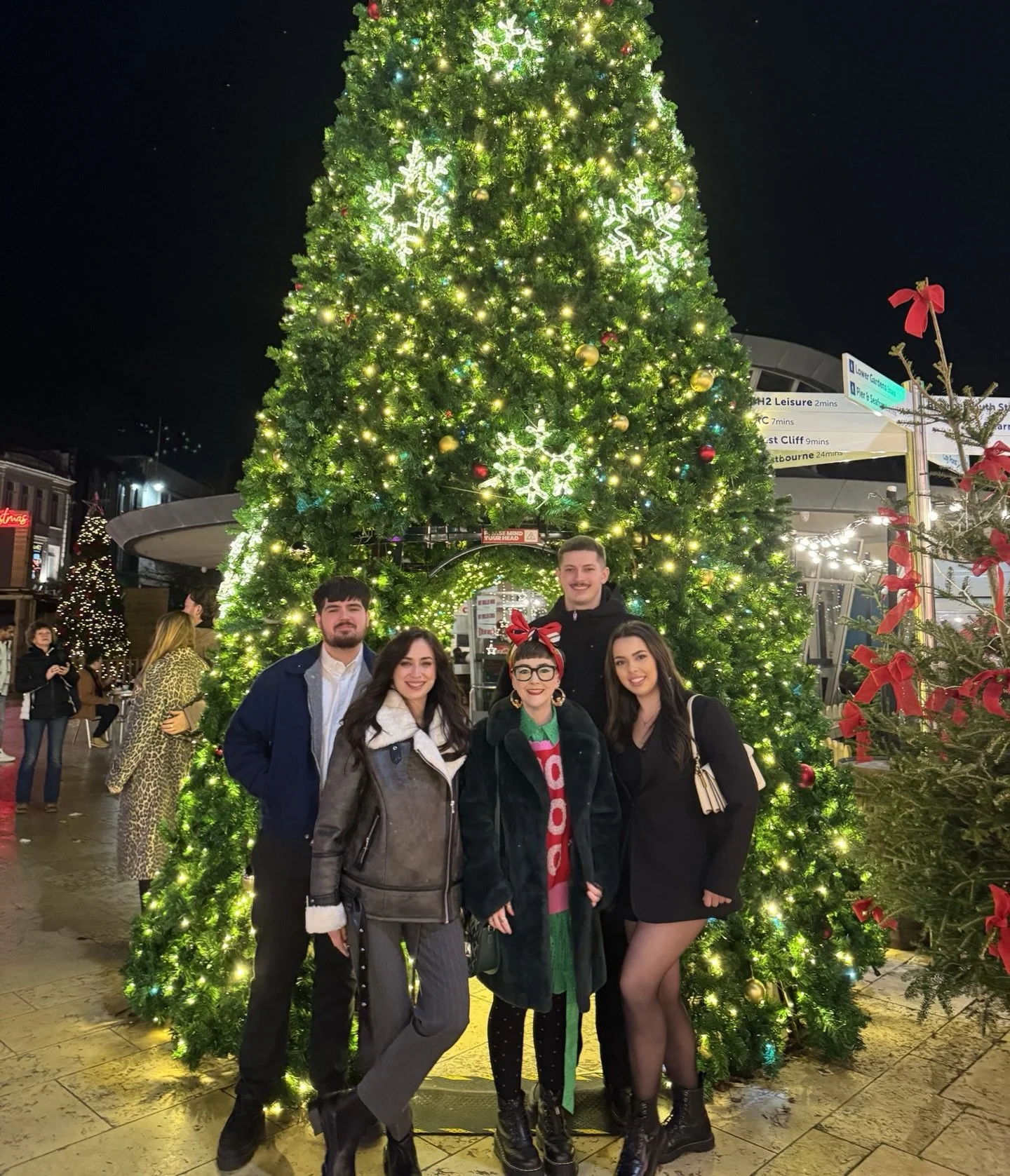 What a year it&rsquo;s been at HAUS🎄

After taking over the shop back in February, the support since has been nothing short of incredible. Thank you to every single client who&rsquo;s walked through our doors, it&rsquo;s been an extremely busy year 