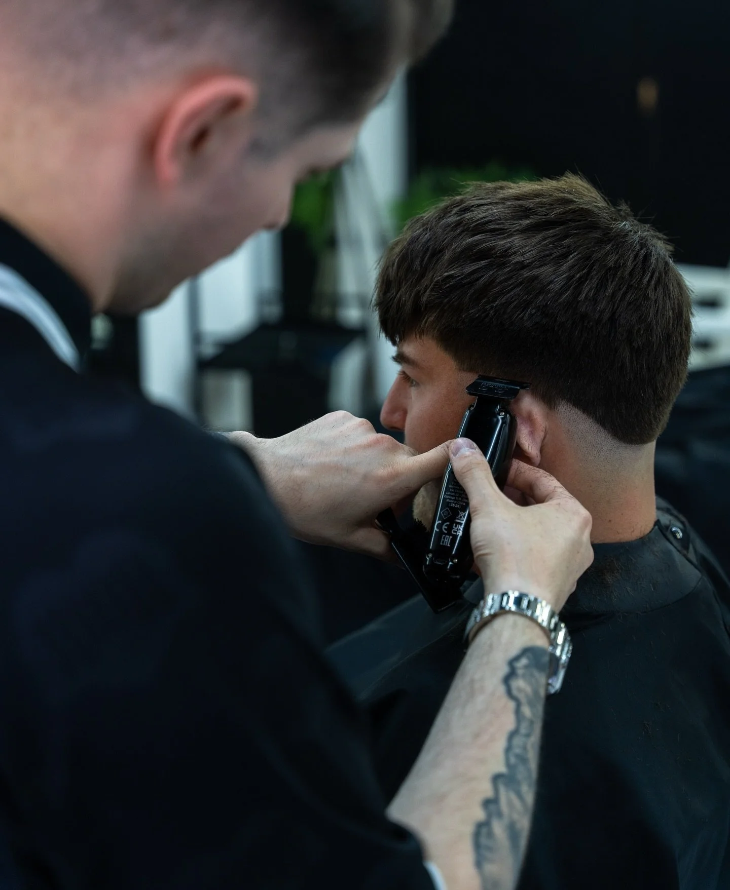 Fancy getting out the rain?☔️ 

Head to our website to lock in your appointment

www.hausmalegroomimg.co.uk