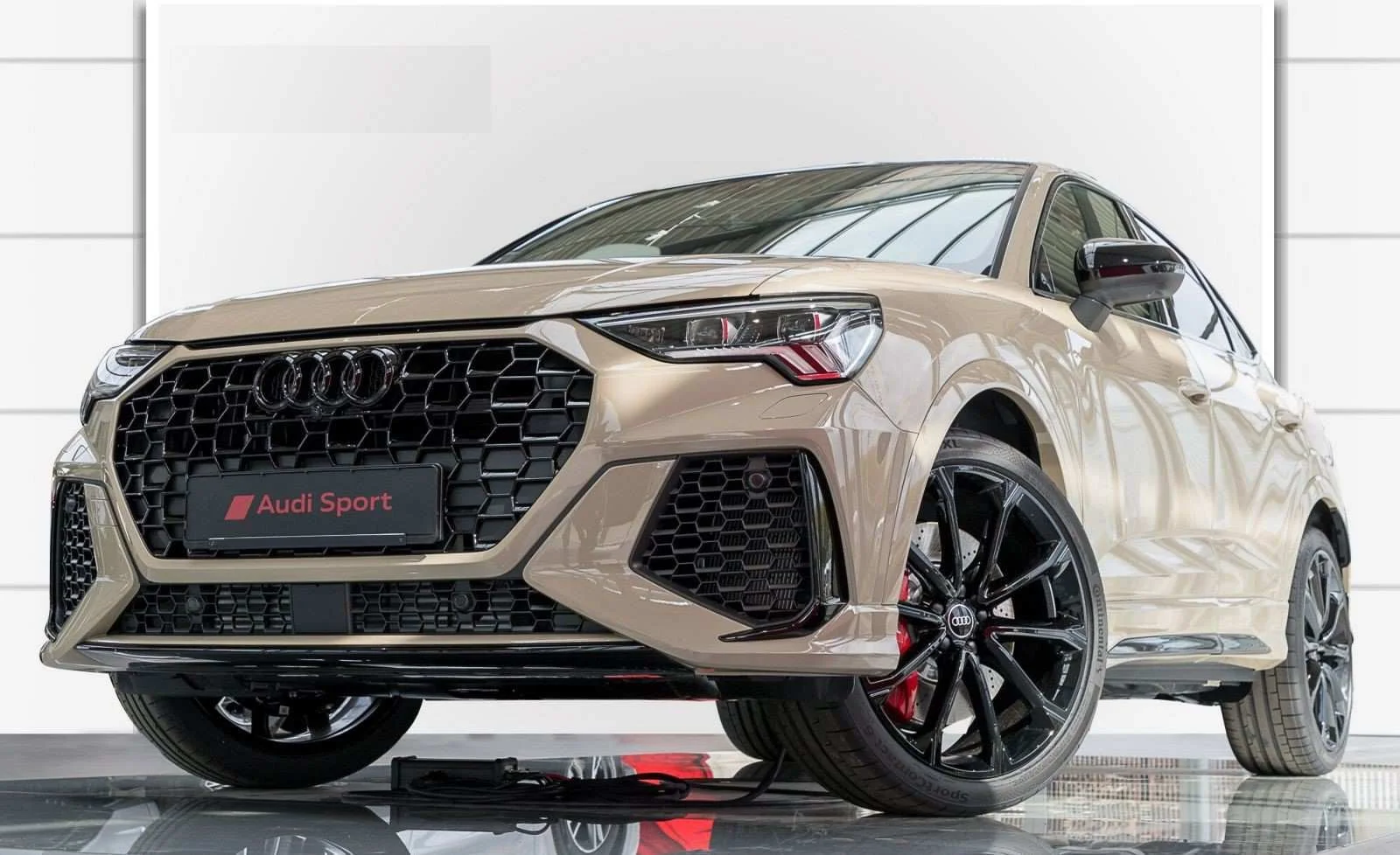 Location longue durée d'occasion Audi RS Q3 Sportback TFSI écotaxe et