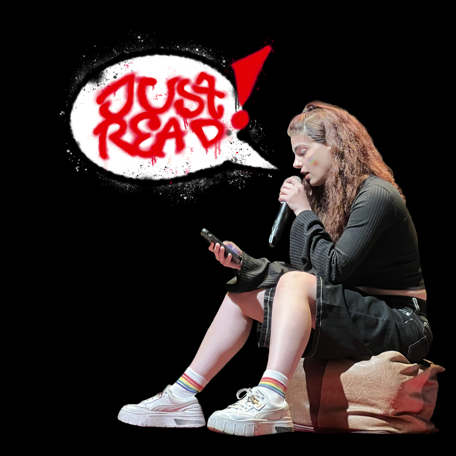 Eine Person liest einen Text von ihrem Handy mit Mikrofon. In einer Sprechblase steht Just Read