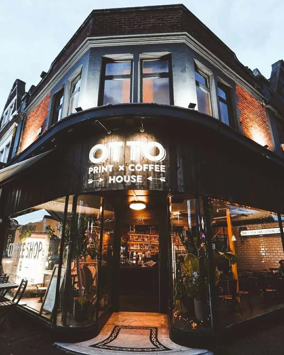 Unique Independent Local Coffee Shop Bournemouth. Best Coffee