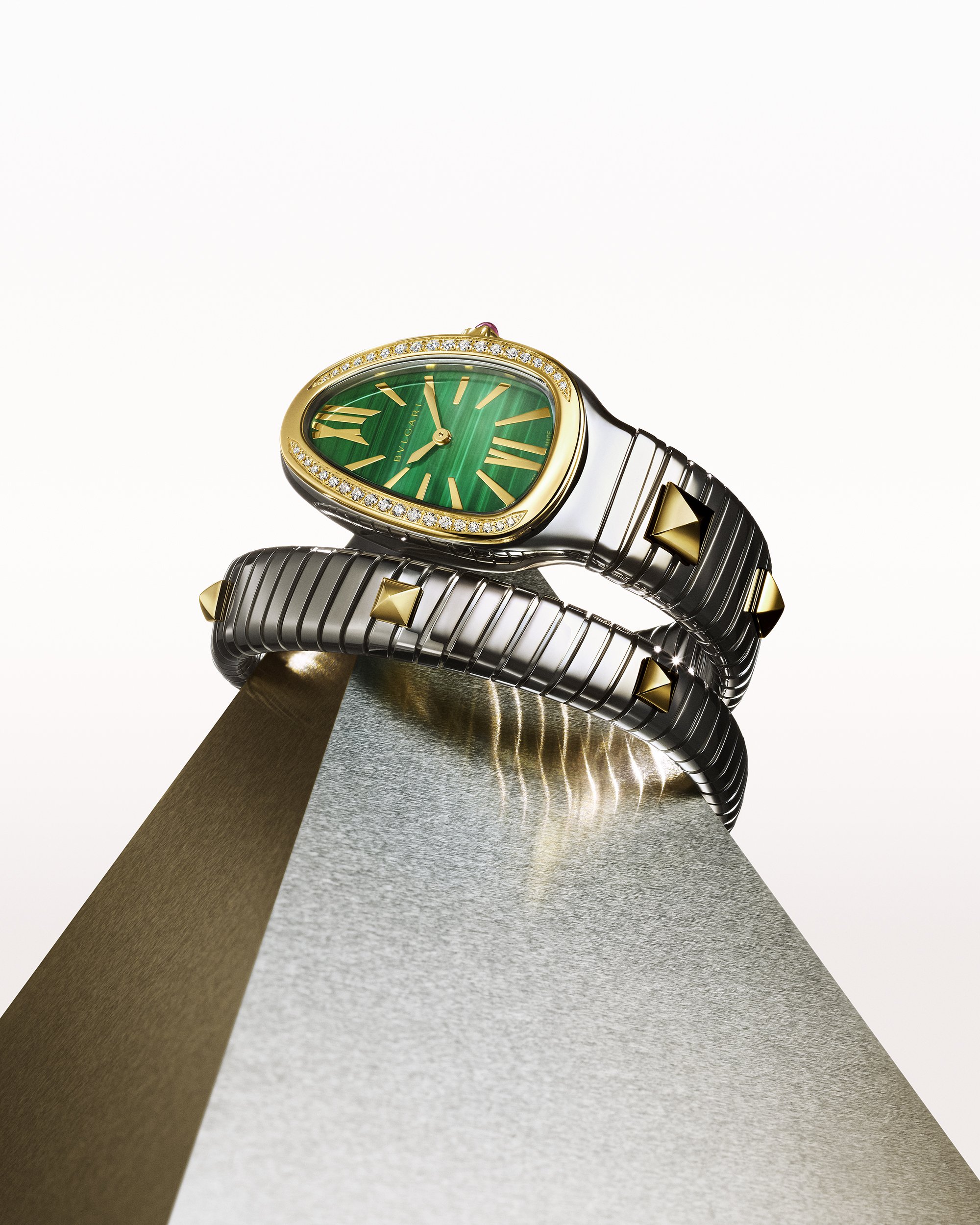     Bulgari — Still Life & Paper Set Design