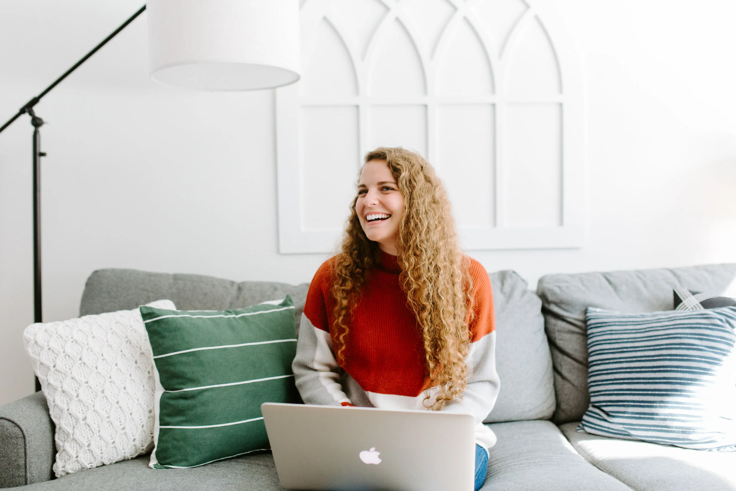 7 MUST WATCH YOUTUBE CHANNELS