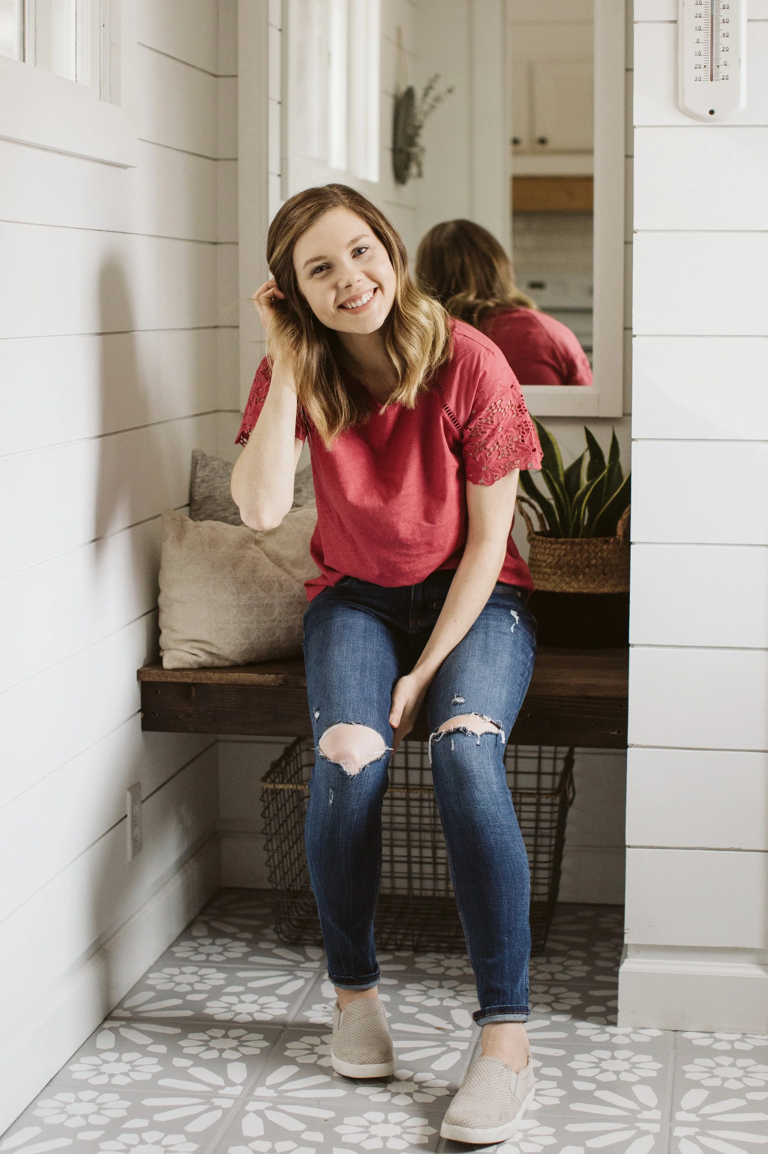 8 RANDOM THINGS I CAN'T LIVE WITHOUT