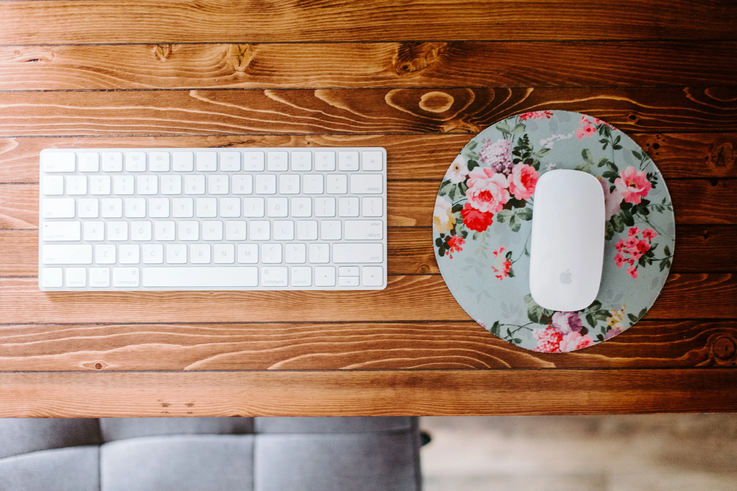 BLOGS WE LOVE TO FOLLOW