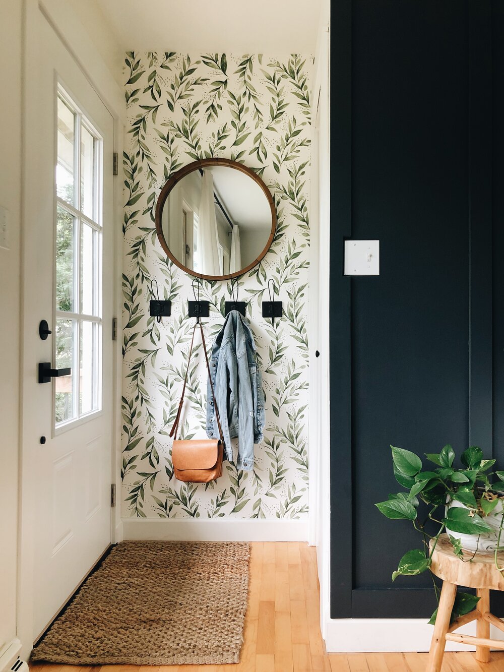 Making the Most of a Small Entryway — Harbor + Pine