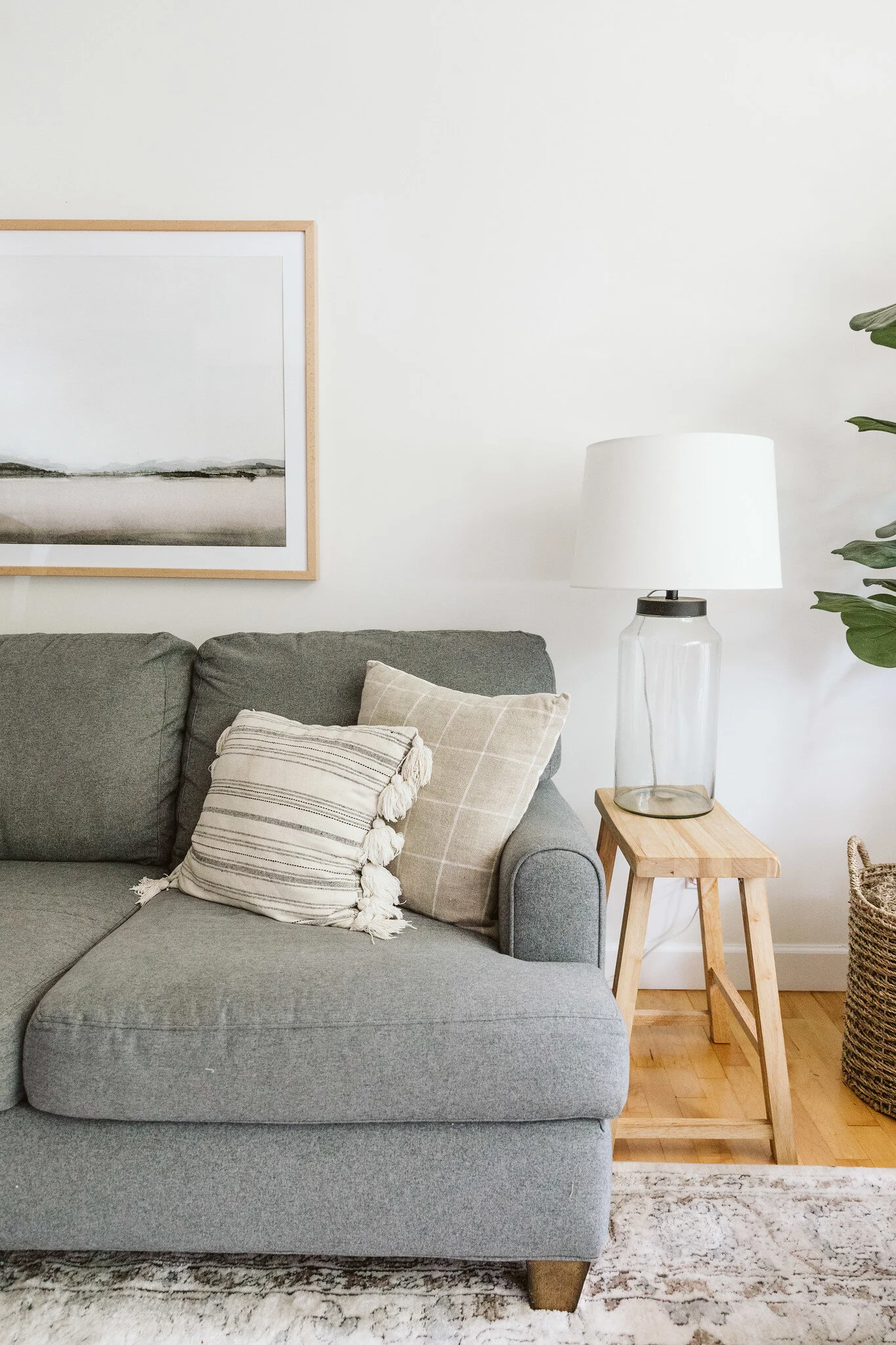 3 Reasons Why I LOVE White Paint and a Round-Up of My Favorites!