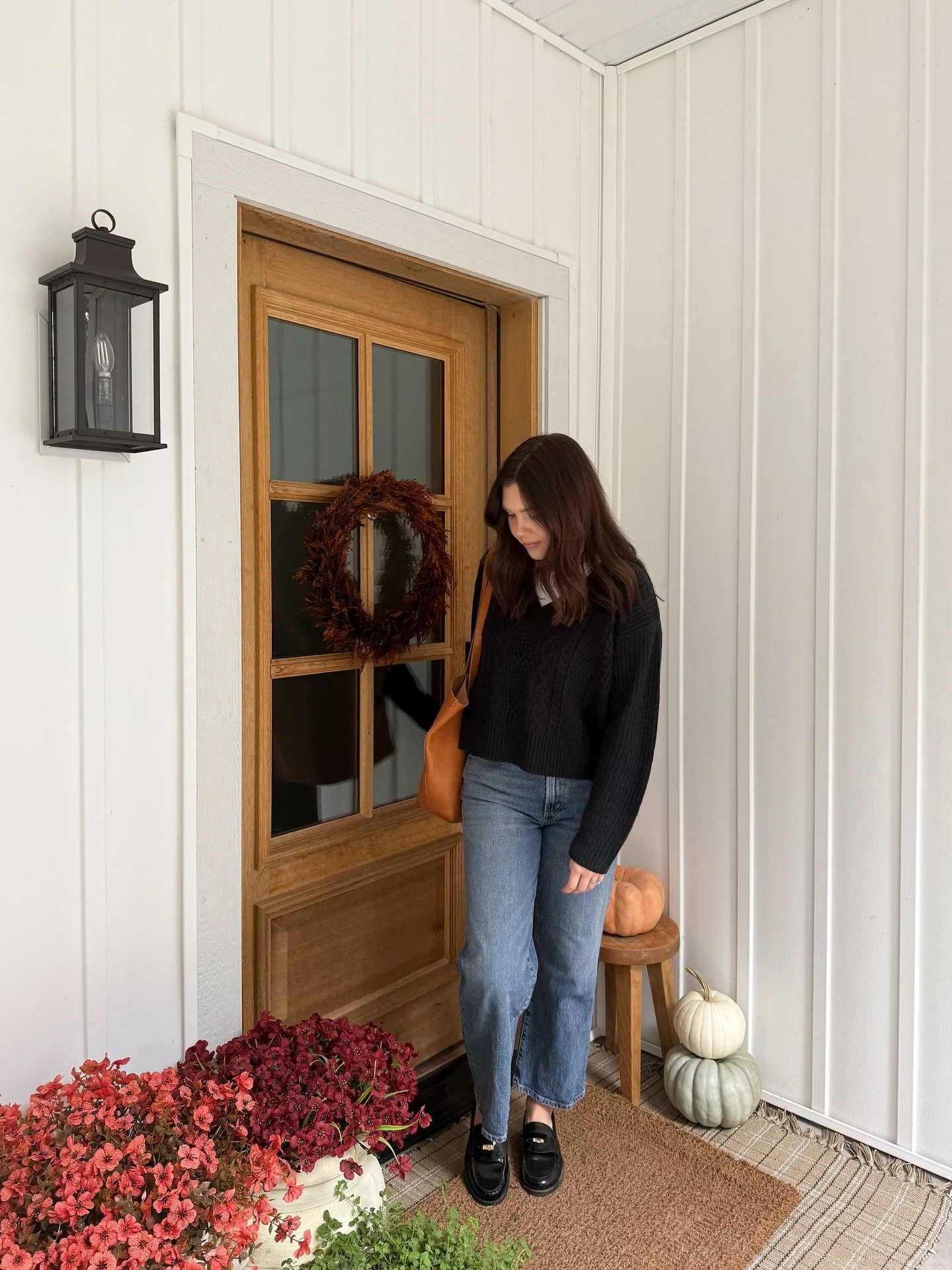 Fall layers that actually feel as cozy as they look 🍂 Loving this Marcie Pullover from @gentlefawn 🤎 Soft, easy to throw on, and just right for the season!
#gentlefawnstyle #ad
