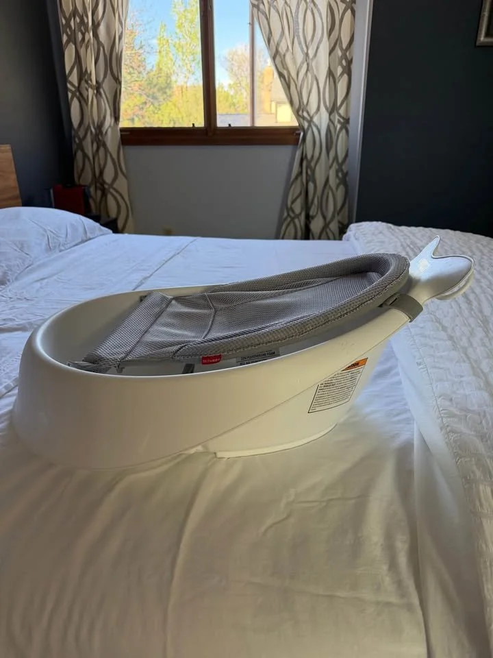 Skiphop Infant Bathtub