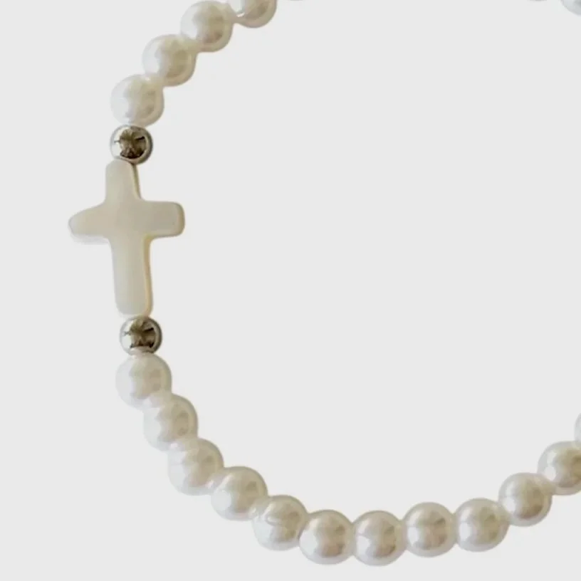 White Luster Pearl & Silver Cross Bracelet