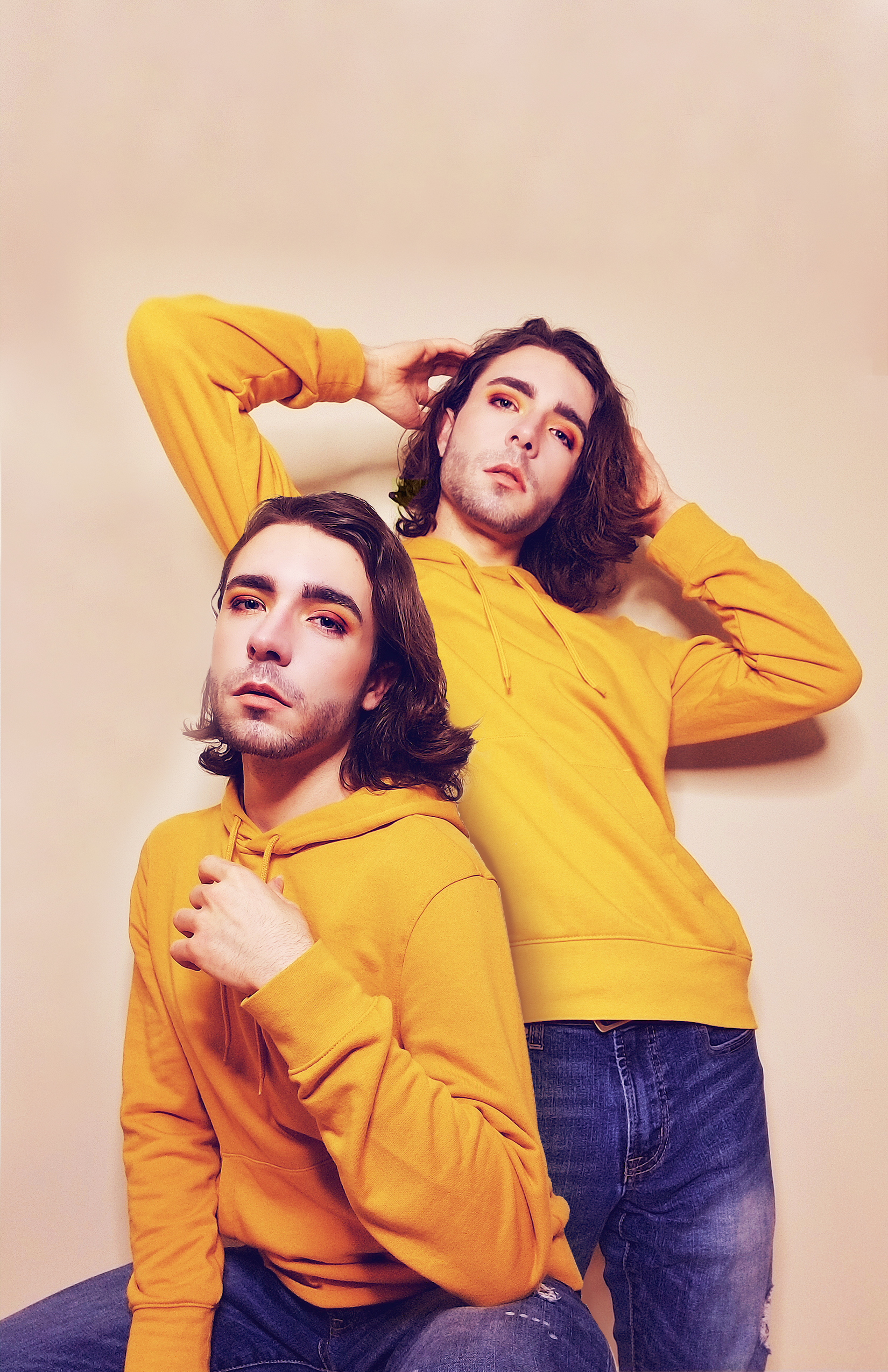 Play yellow.png