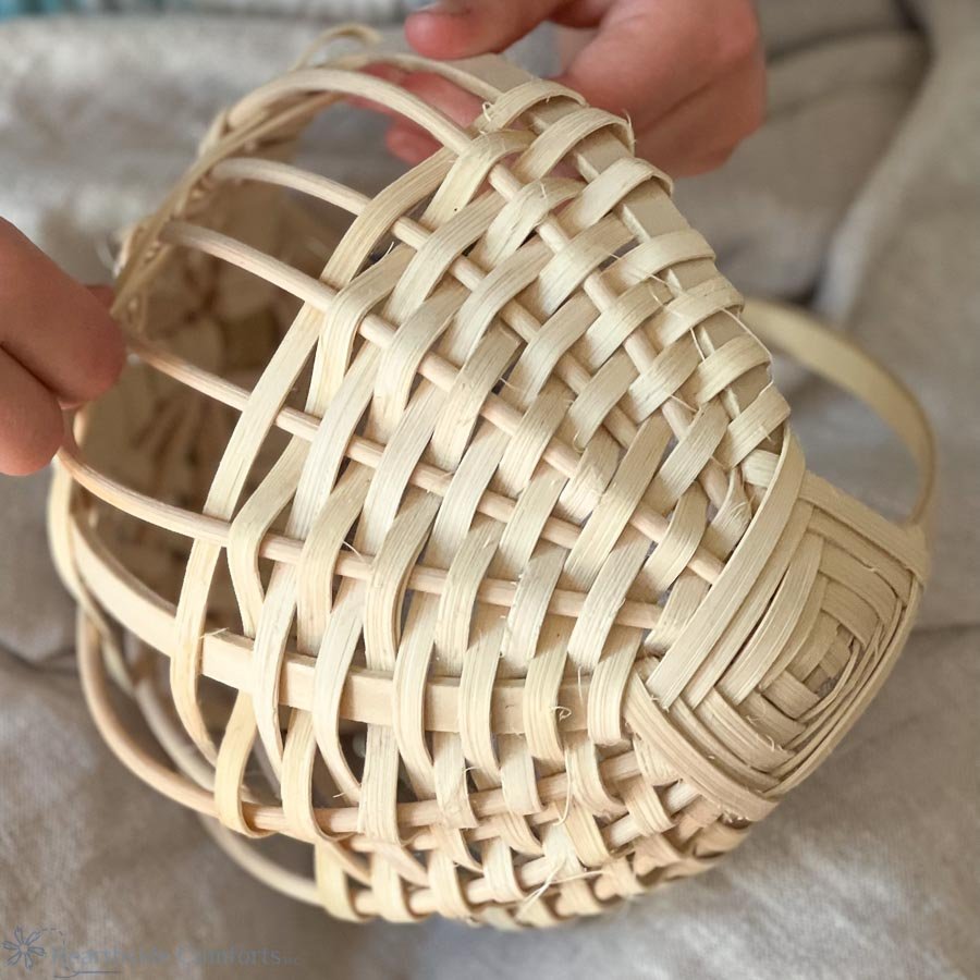 Making_Melon_Baskets.jpg