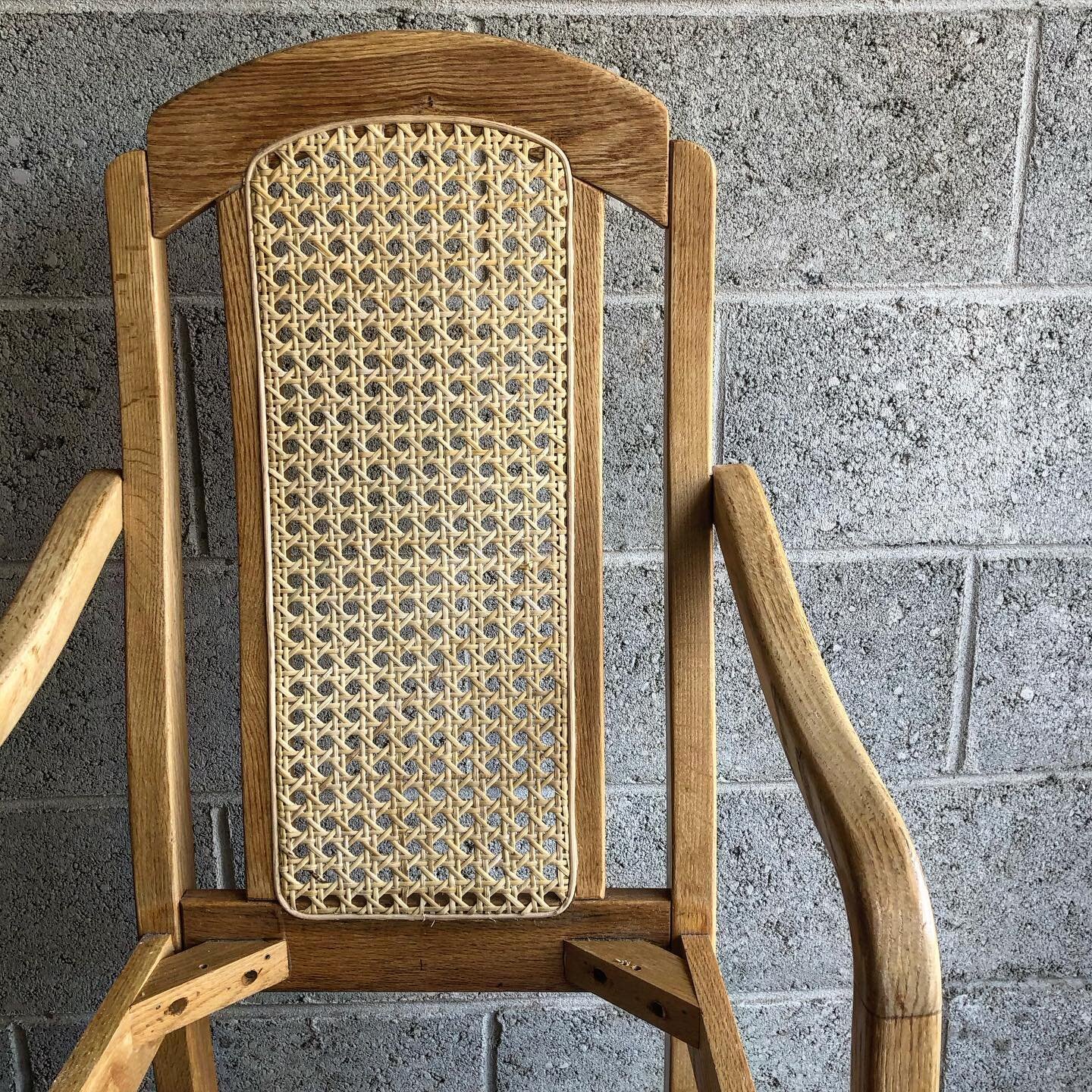 After some digging about with various suppliers I was lucky enough to find someone with a sneaky stash of Jumbo weave pre woven sheet cane to restore these dining chairs that have travelled all the way from South Africa. 

Another job done. 

Enjoy t