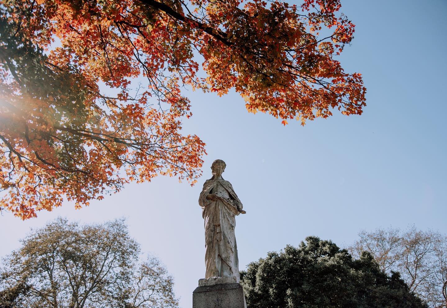 Smithfield East End Cemetery in Squirrel Hill 🧡