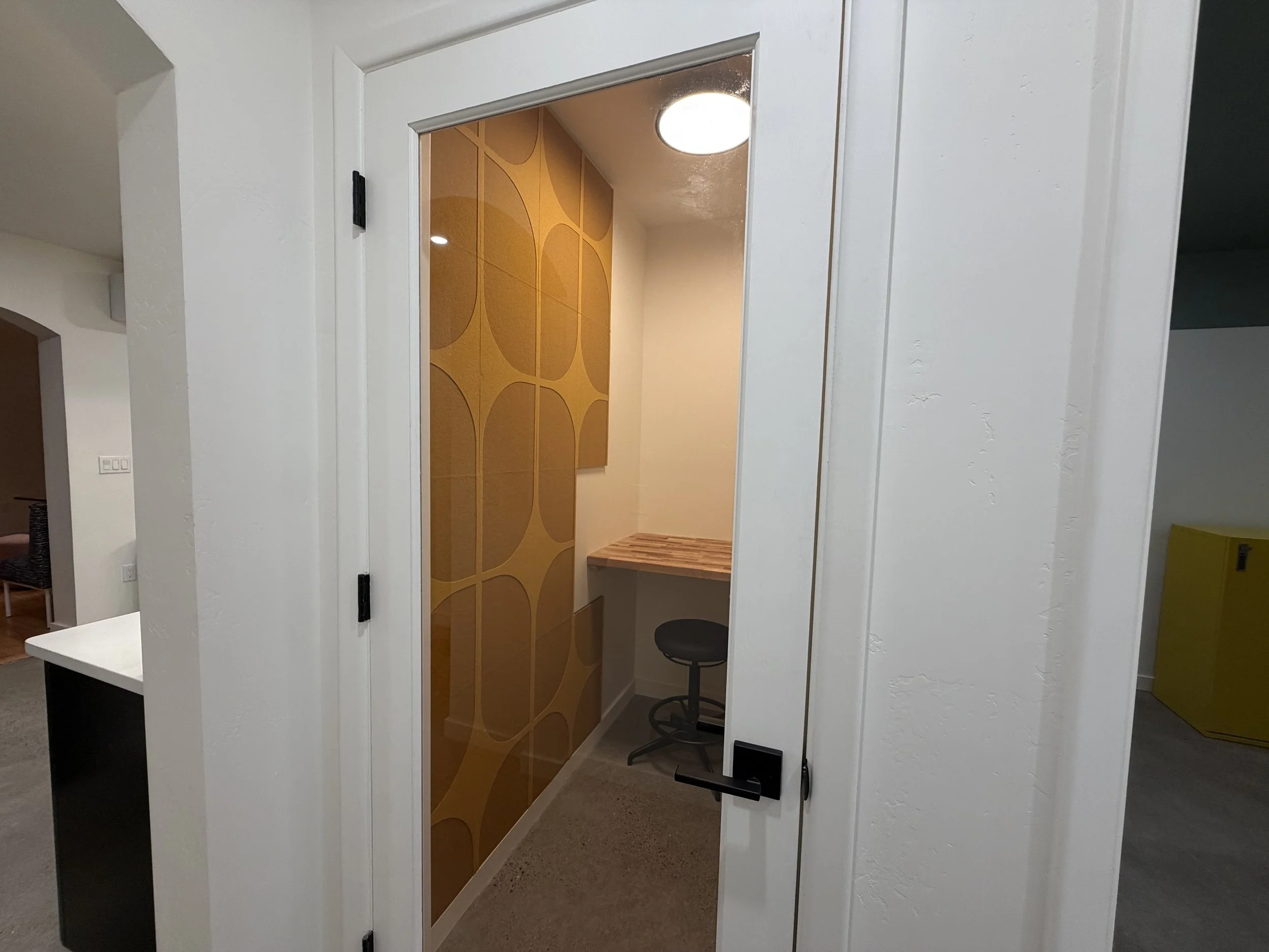 Phone Booth.jpg