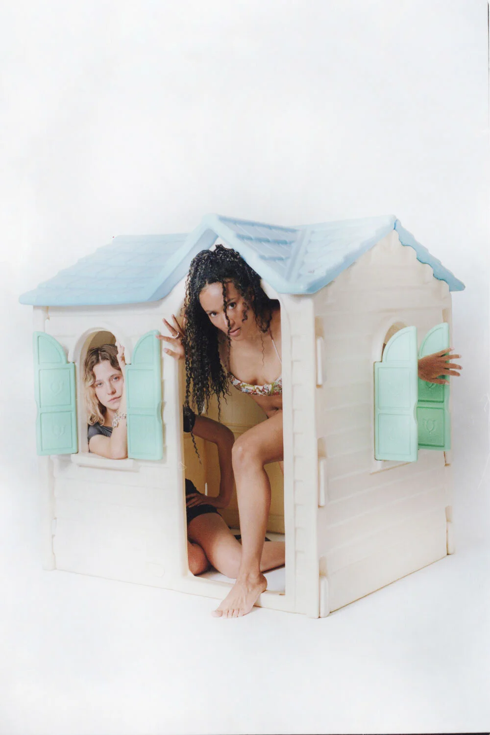 Hildegard (Helena Deland &amp; Ouri) Talk Friendship, section1 &amp; Remembering How to Fly