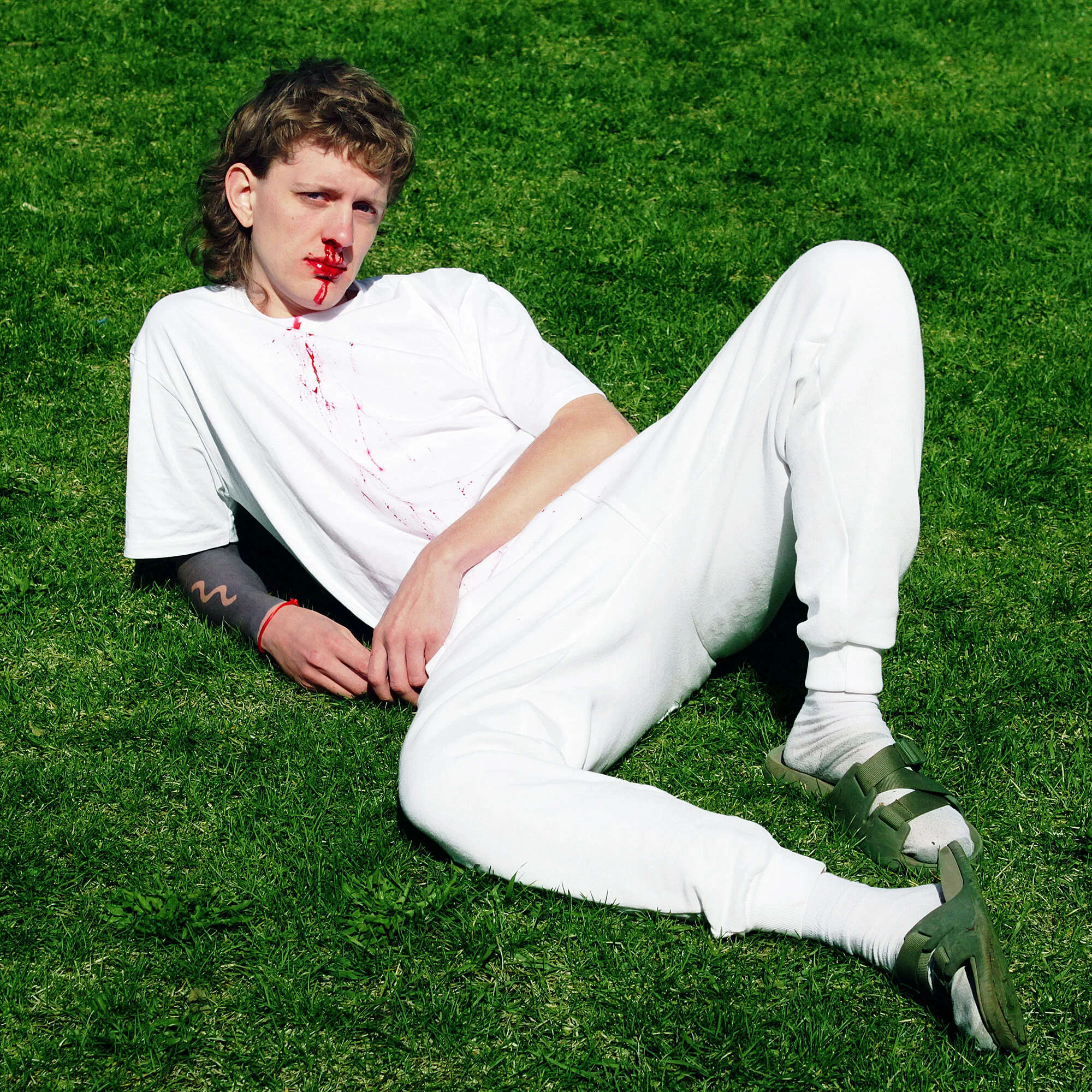 Holobody Releases Shimmering Experimental Pop Album "Phosphorus"