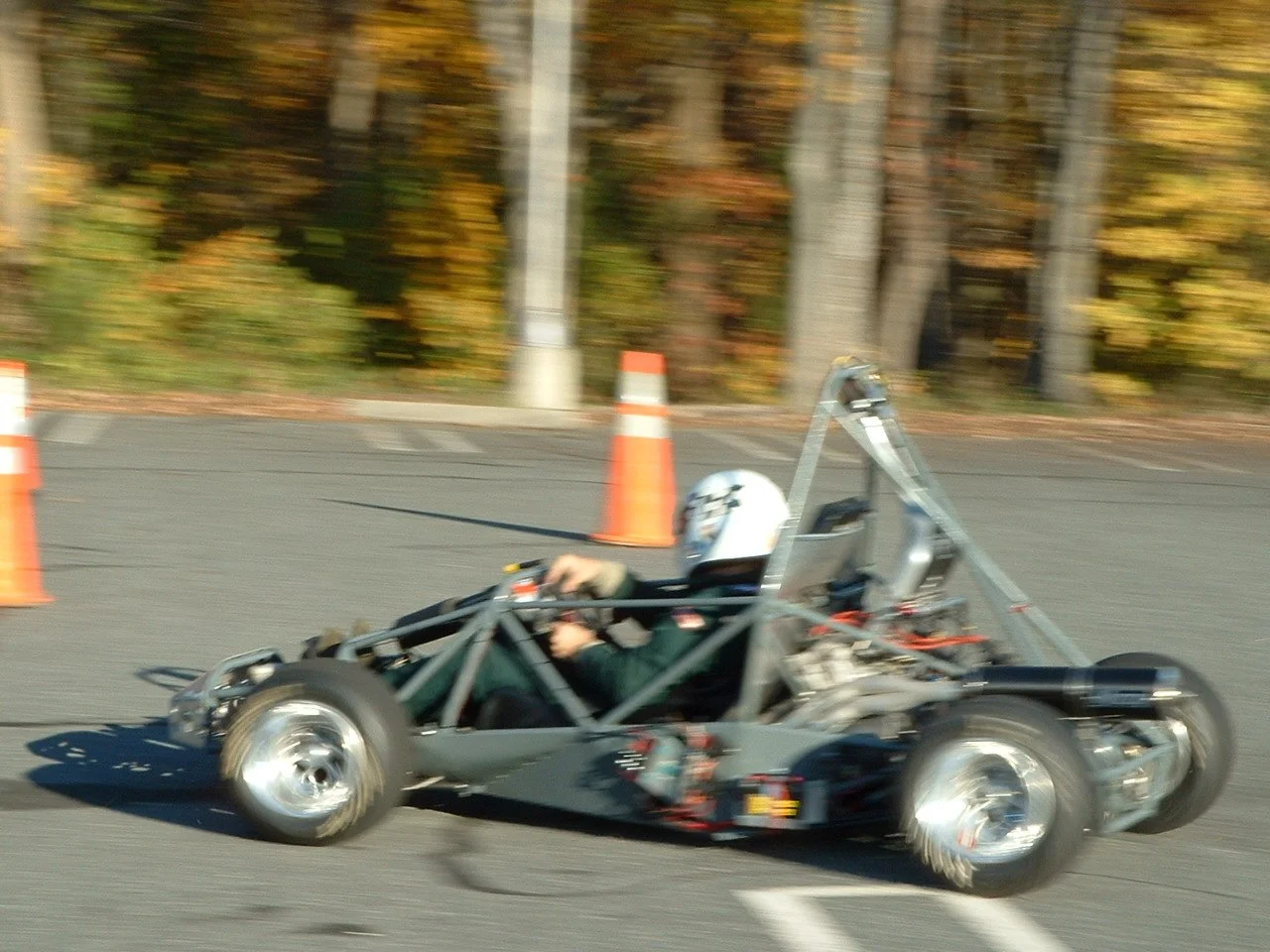 11-23-03 Formula03 Tom.JPG