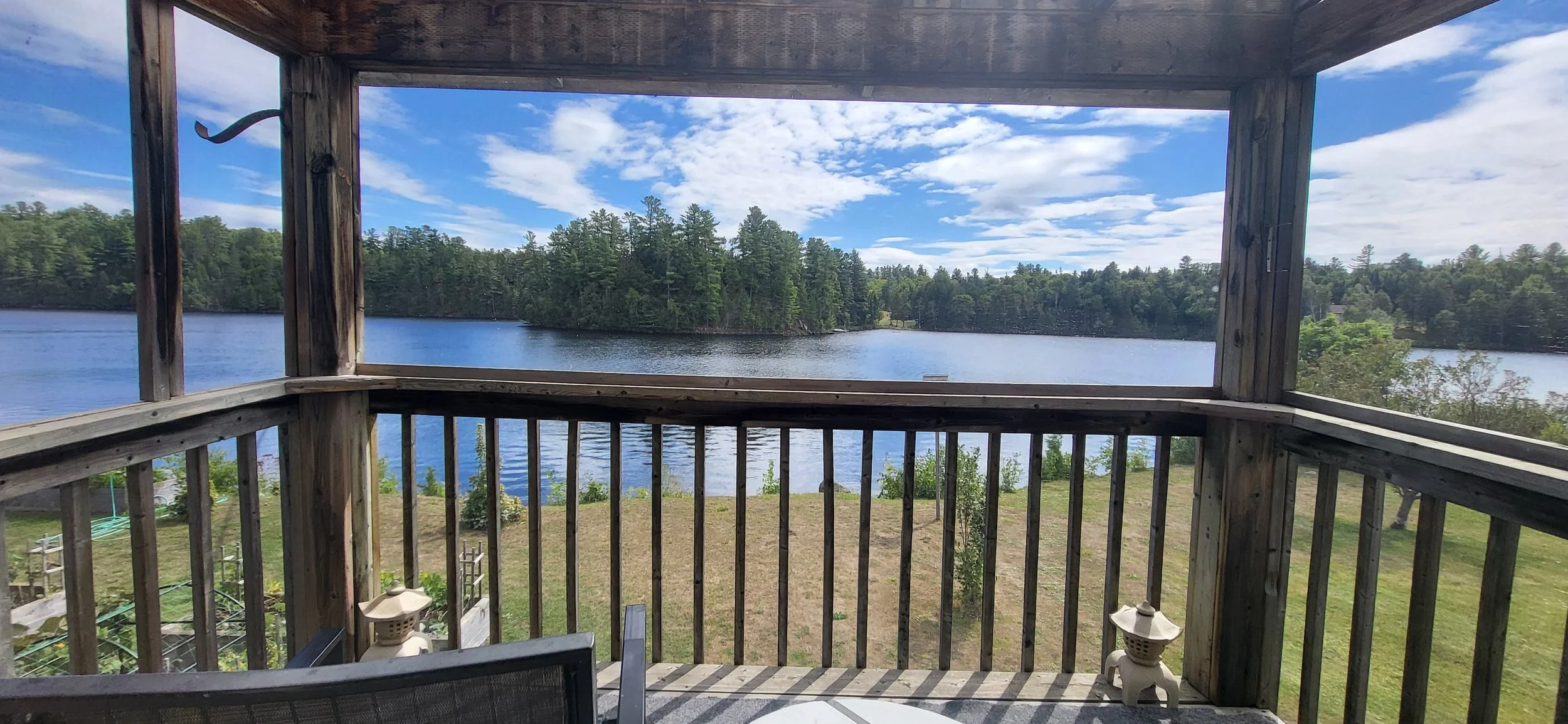 balcony.jpg
