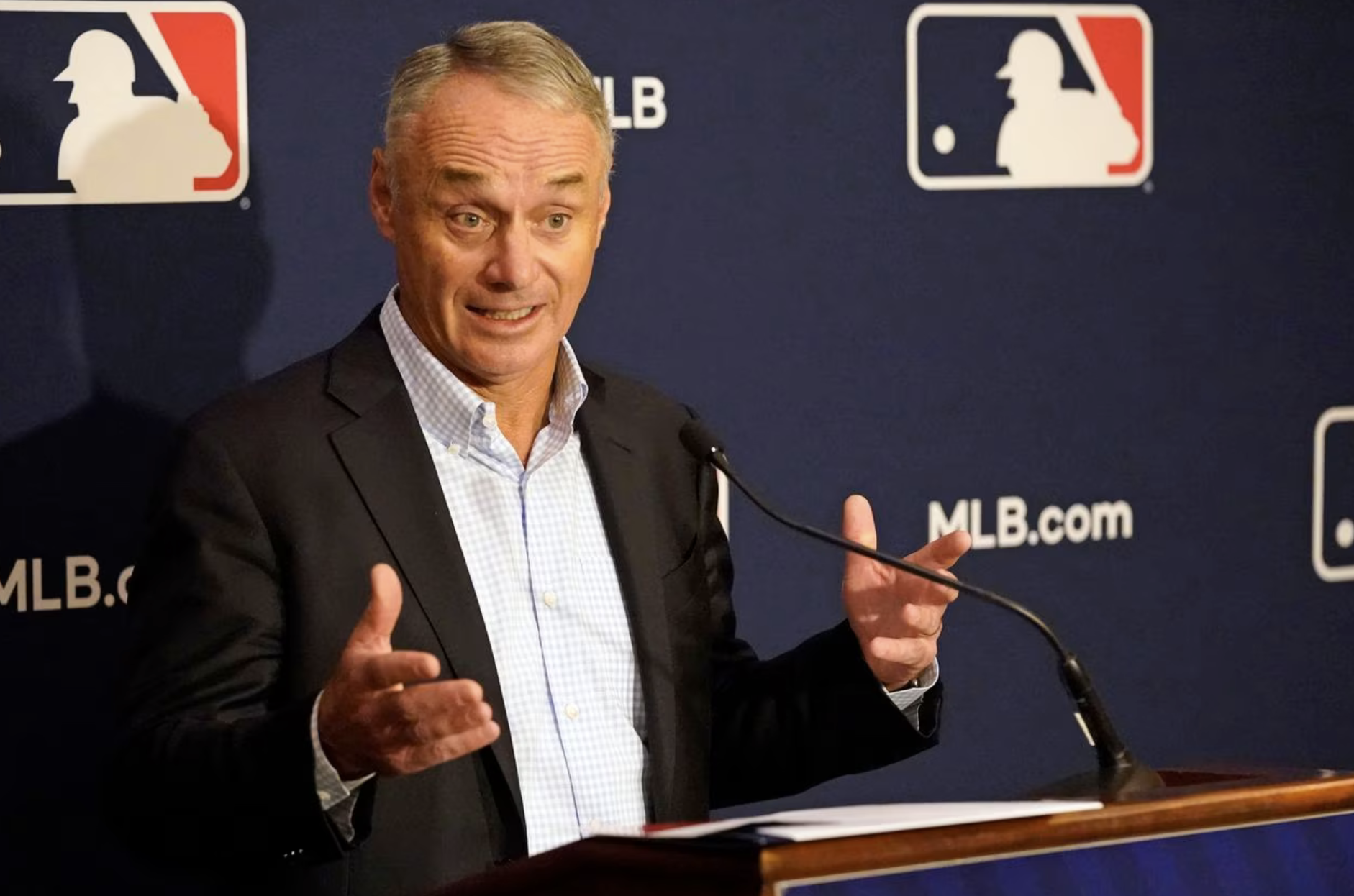 rob-manfred.png
