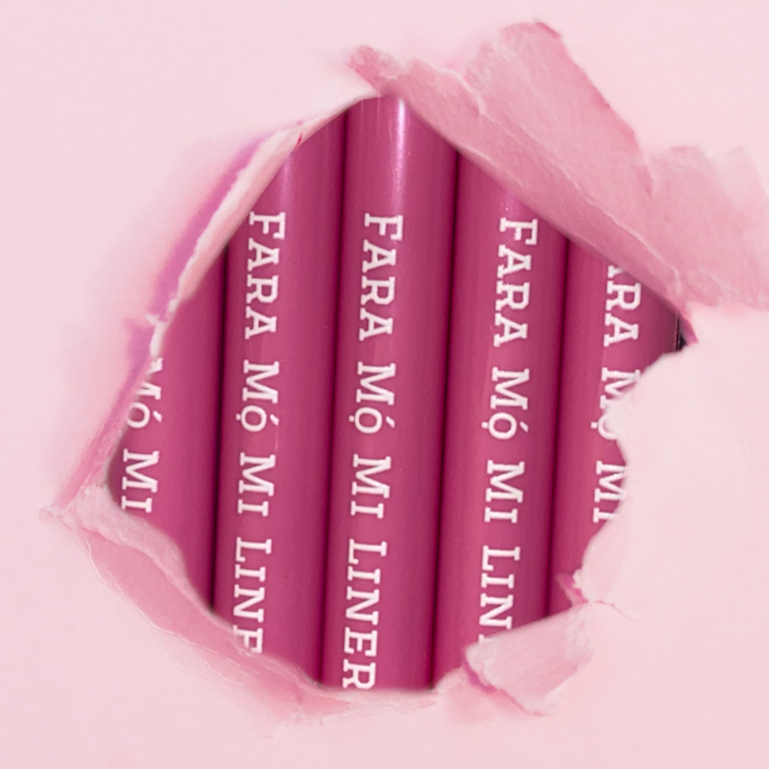 EC4108E7-3264-435B-8B4A-F6EDCF883D39