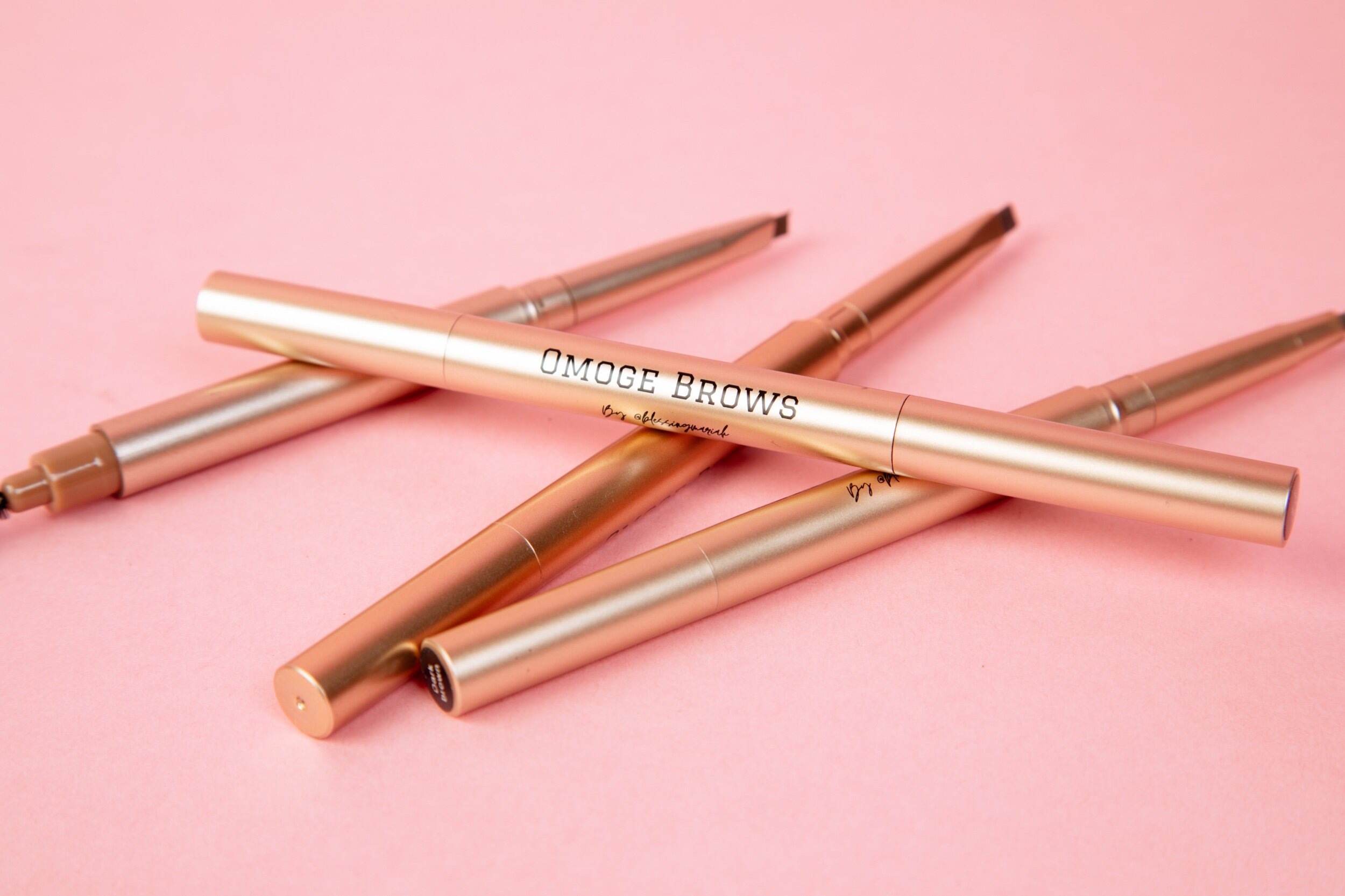 7FD39C3C-425C-47E0-9911-9A040D3B1464