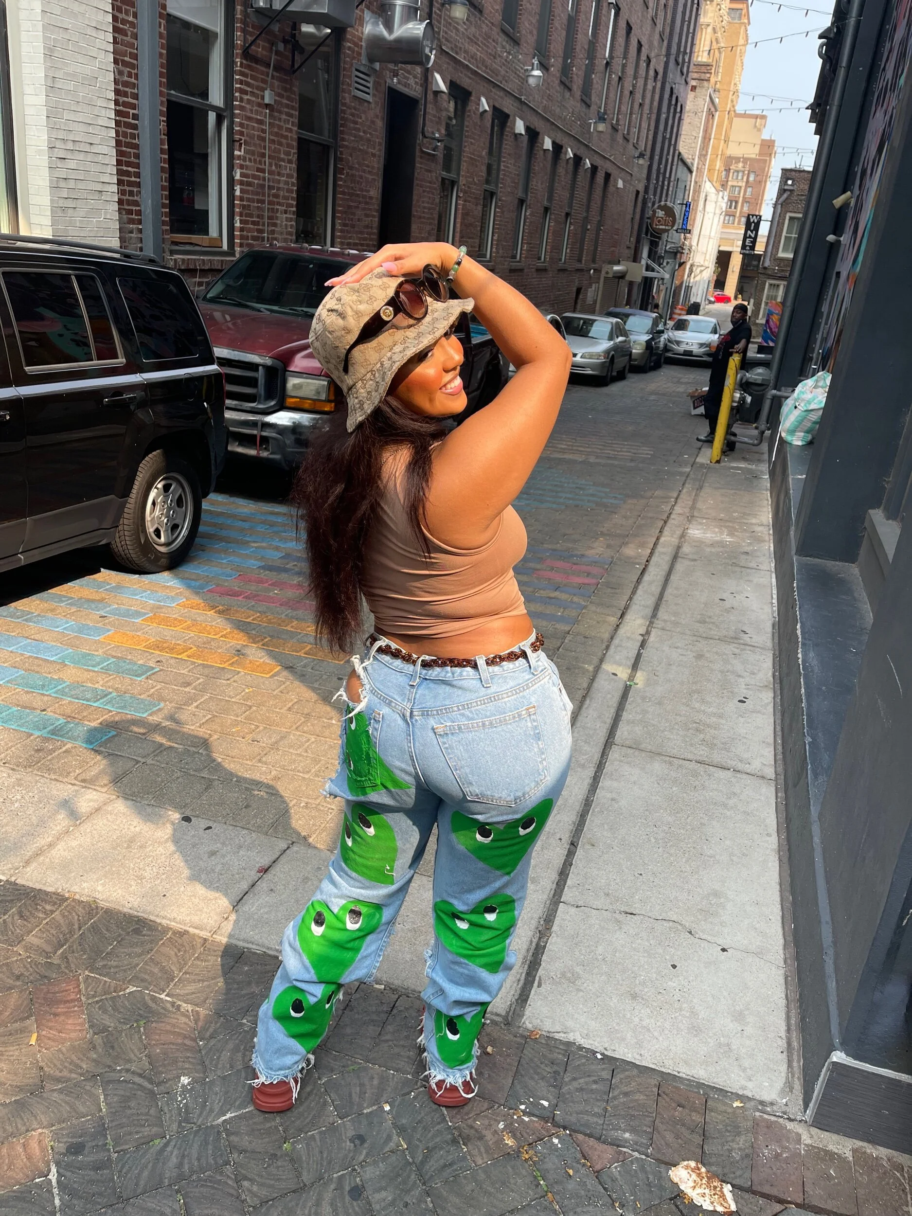 02C9EE82-507B-4DE7-9B62-2C430BD88D7B