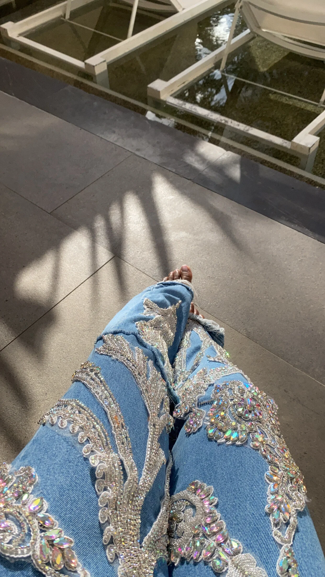 B071B8B1-117B-447F-B111-1F5A07A75BF4