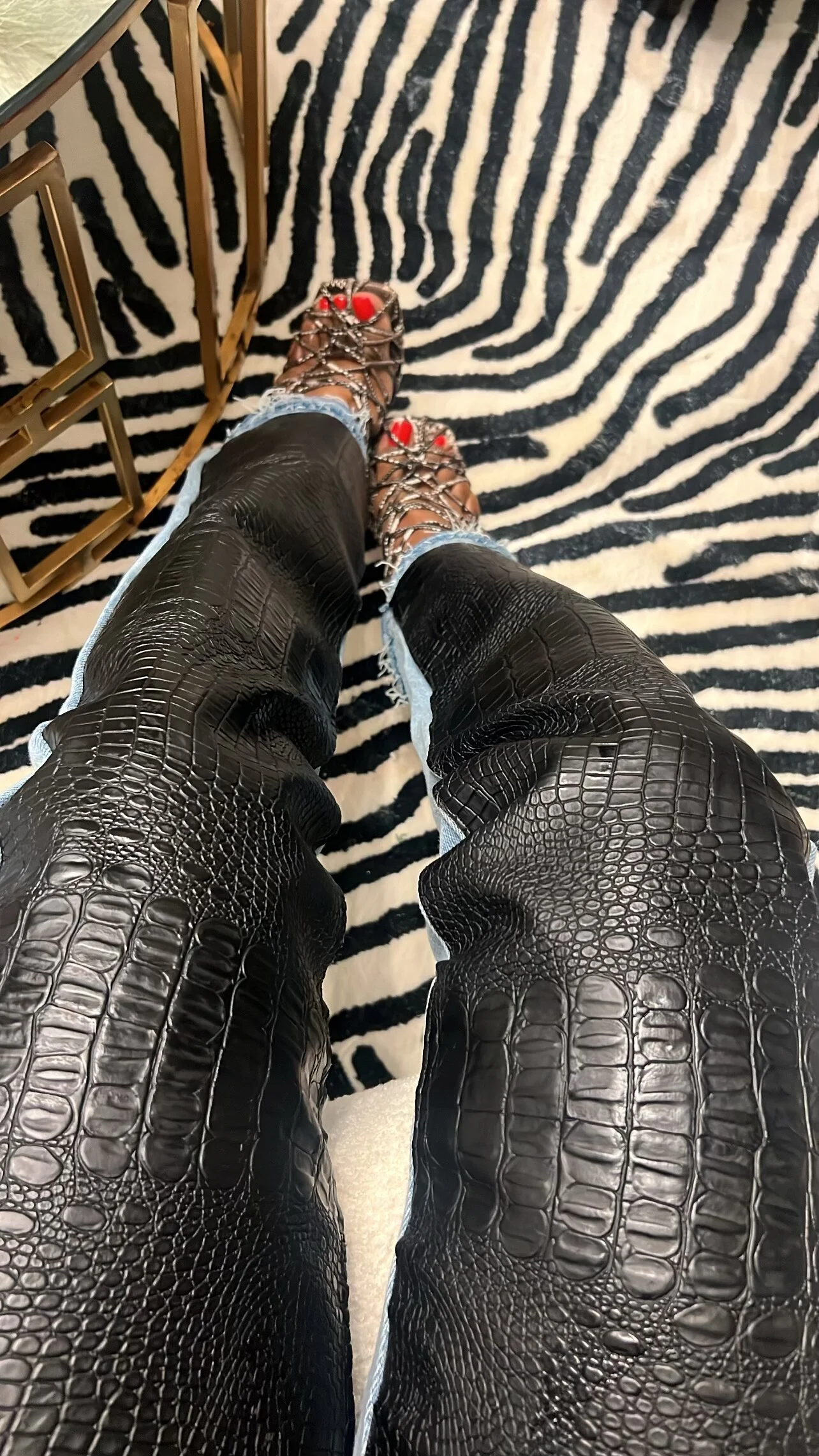 02C2D7D9-EDA8-45E2-B066-E829CC837E34