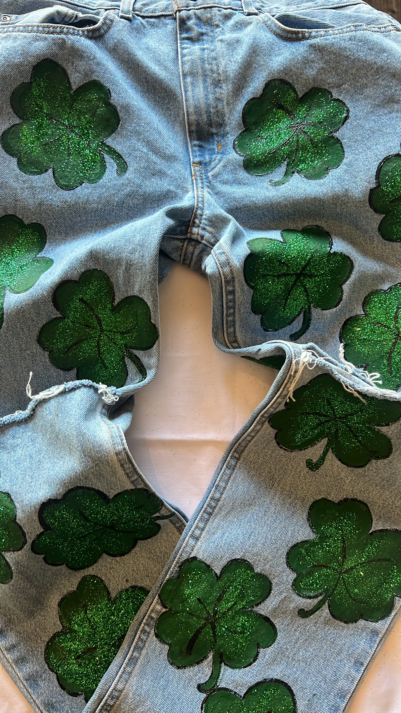 13DF04D0-B4B1-45DB-BC1D-40172D7957A4