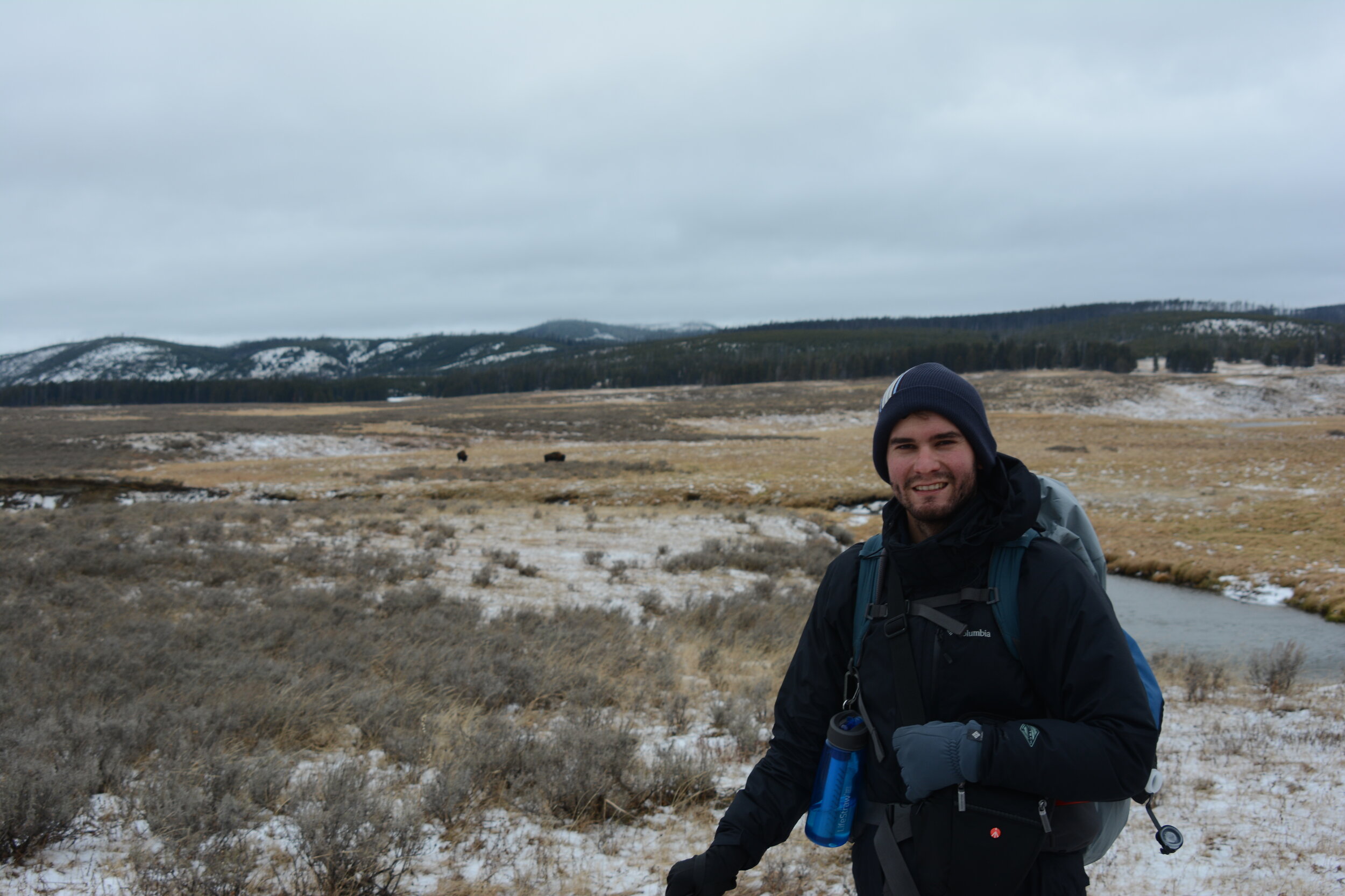  Hiking from Lamar Valley to Pelican Valley in Yellowstone NP 