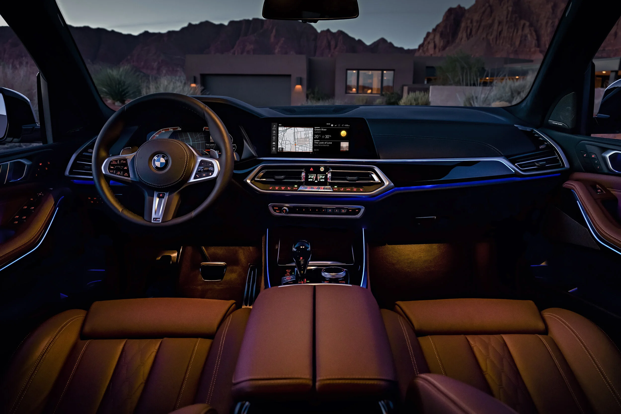 P90324440_highRes_bmw-operating-system.jpg