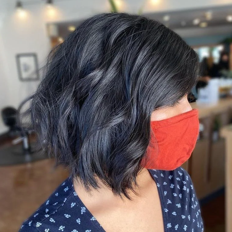 Razor Cuts!
&bull;&bull;&bull;
&ldquo;What can a razor cut do for your hair?!

Cutting with a razor is one of my favorite techniques to create texture! Fine hair or thick hair can benefit from this form of cutting&rdquo;. - @abbeyospina_hair